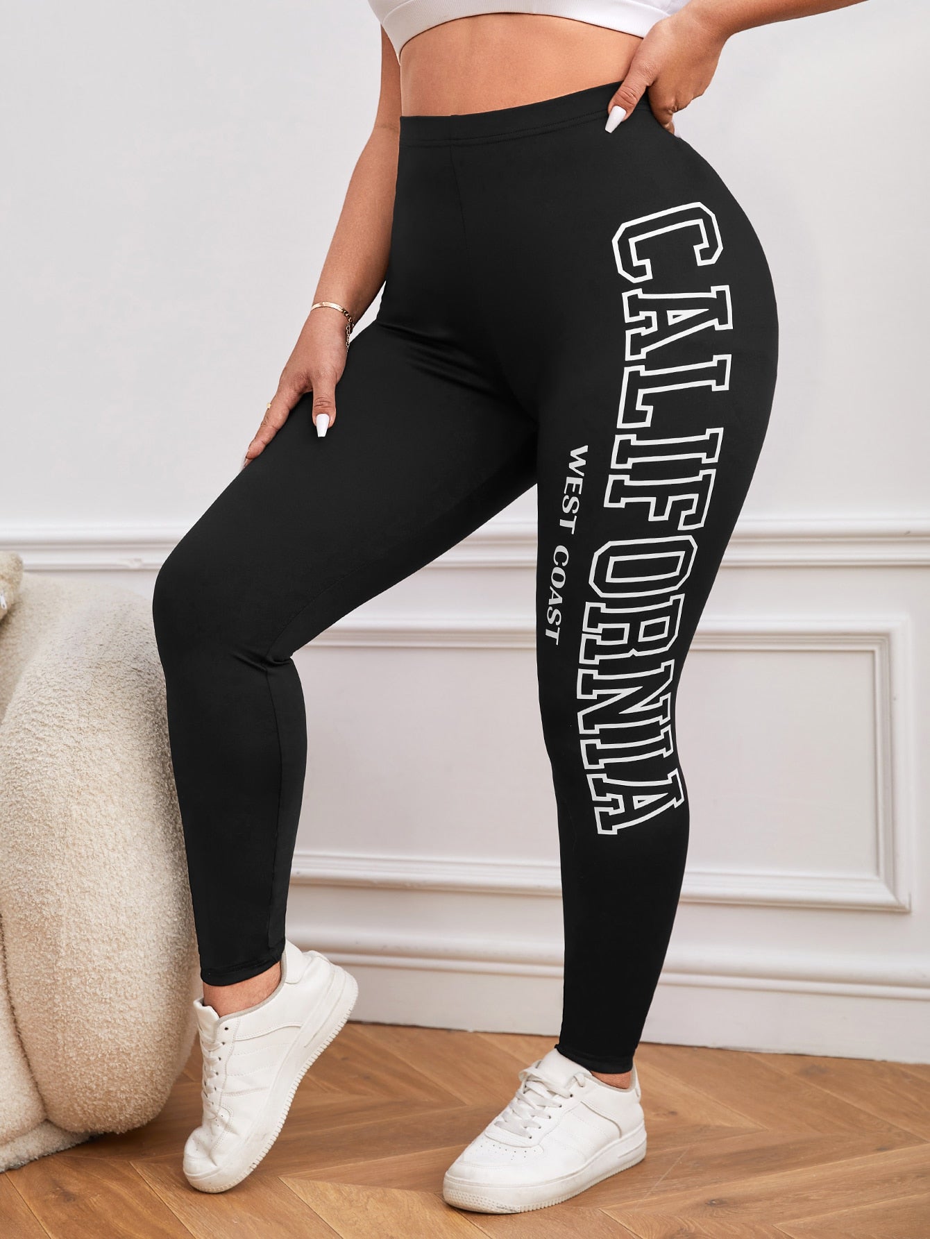 Plus Letter Graphic Leggings