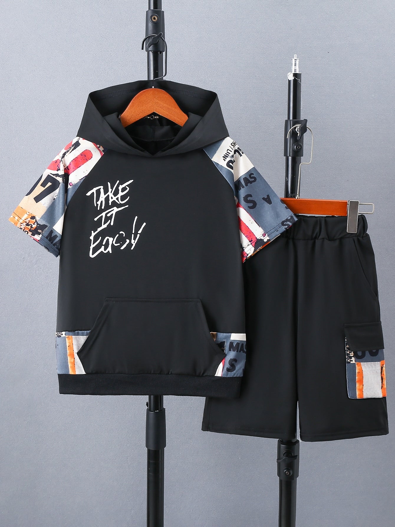 Tween Boy Letter Graphic Raglan Sleeve Hoodie & Shorts