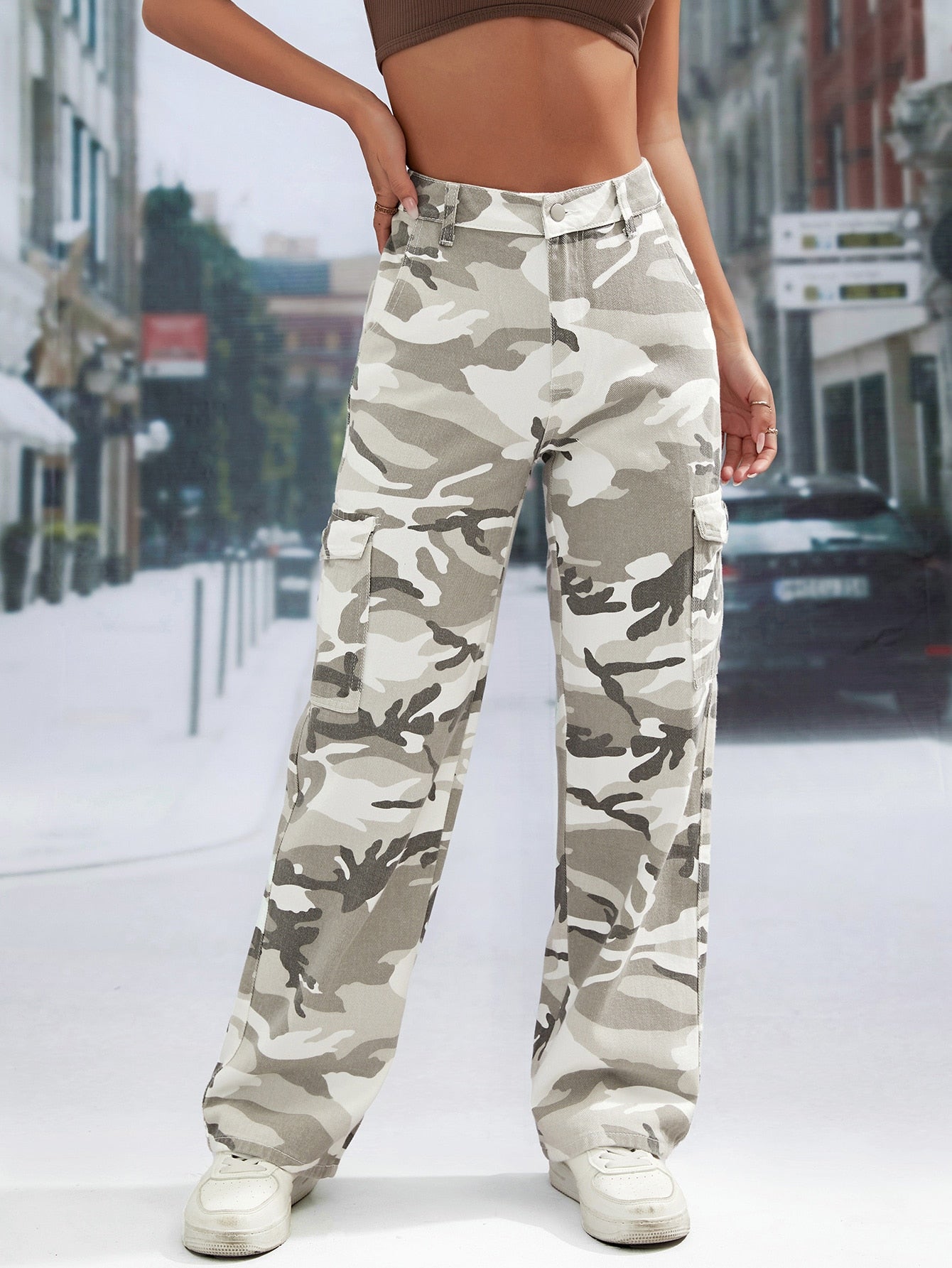 Camo Print Flap Pocket Cargo Jeans