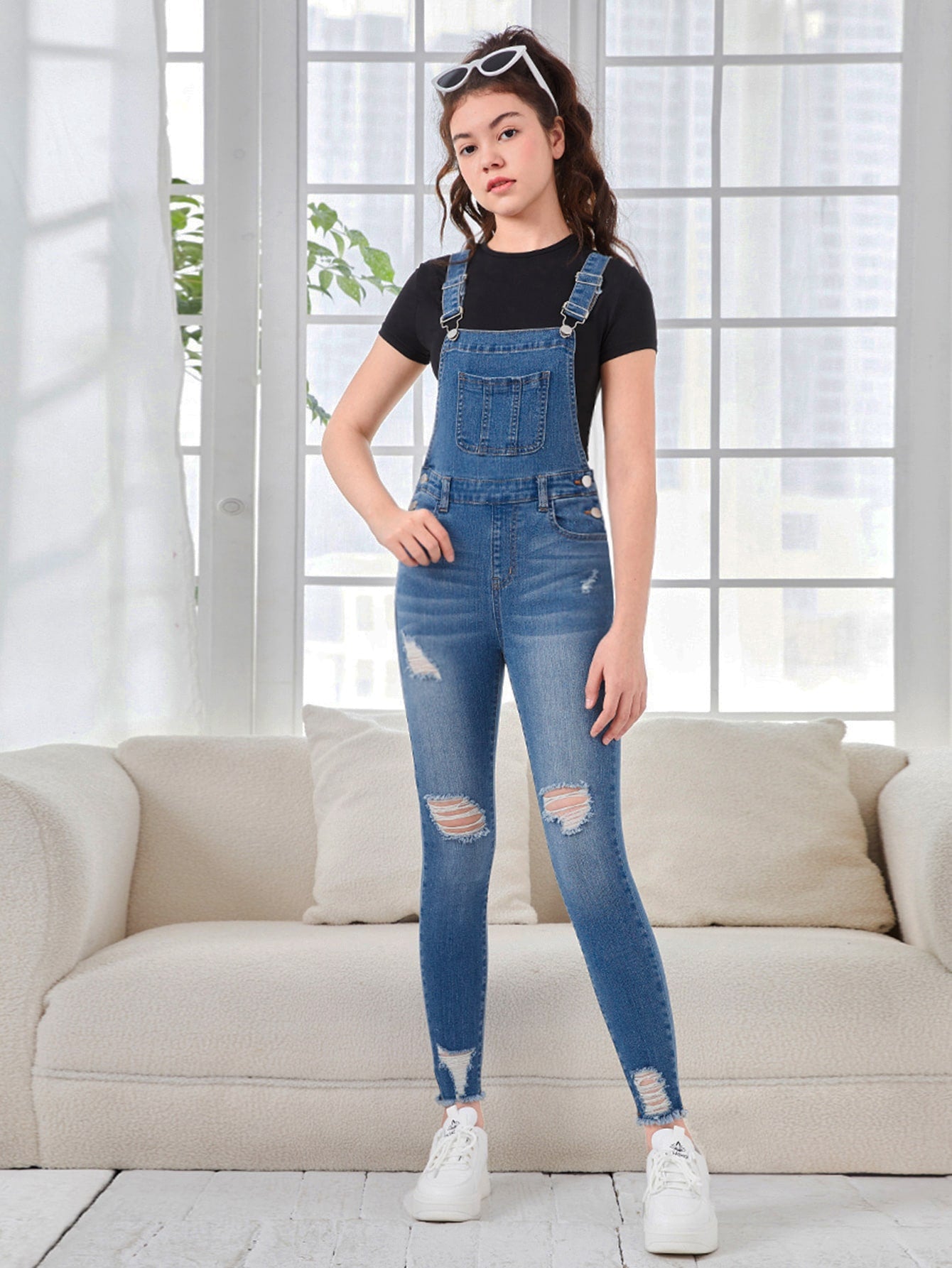 Teen Girls Ripped Denim Overalls Without Tee