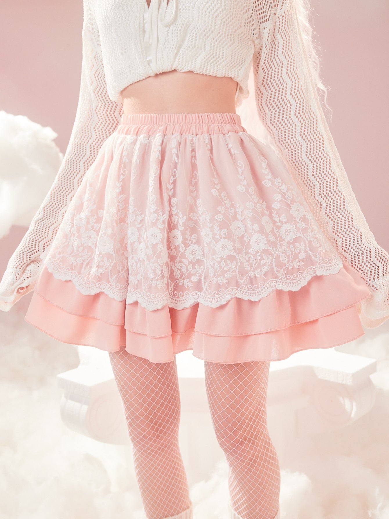 Contrast Lace Ruffle Hem Skirt