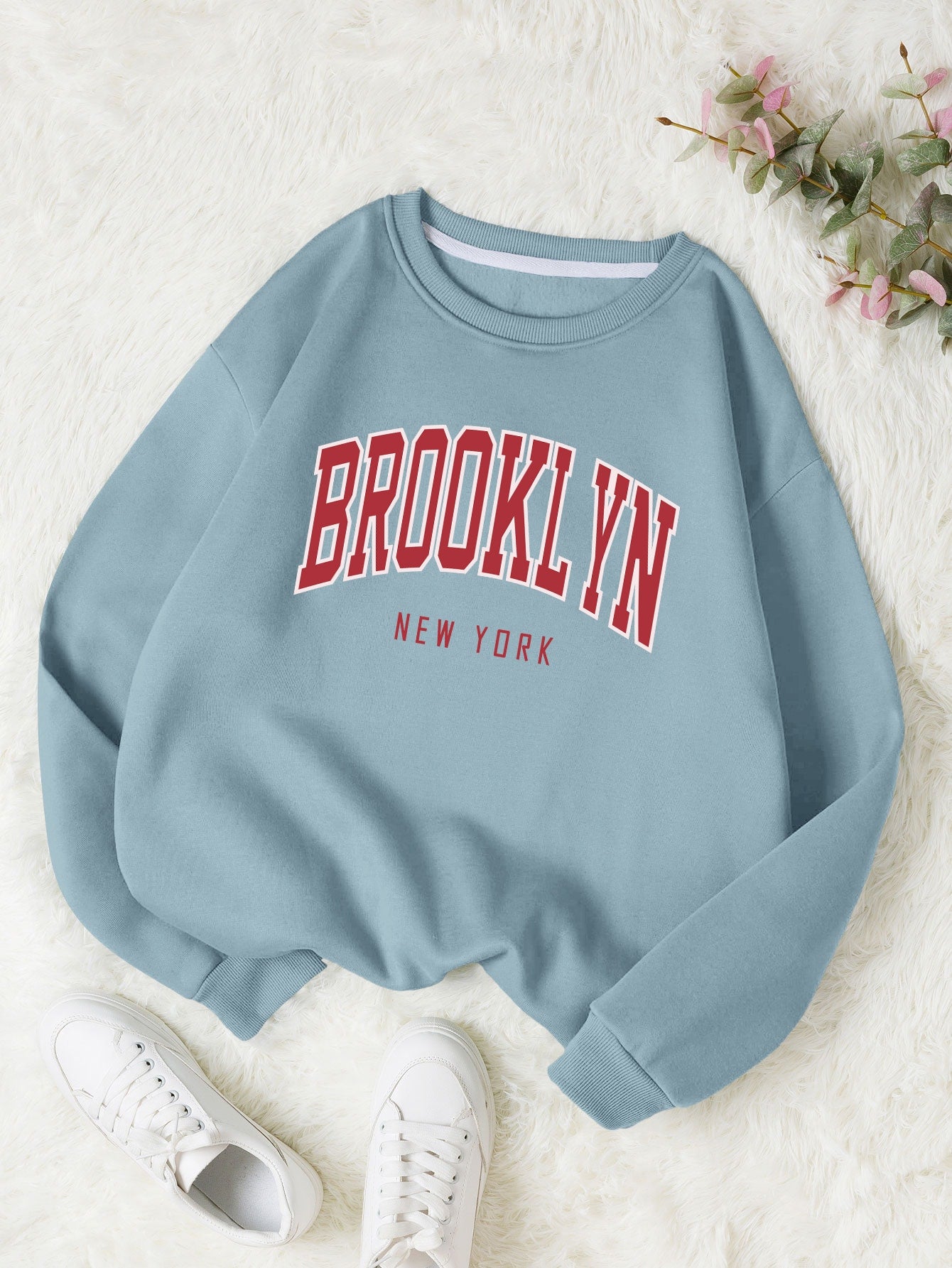 Qutie Letter Graphic Thermal Lined Sweatshirt