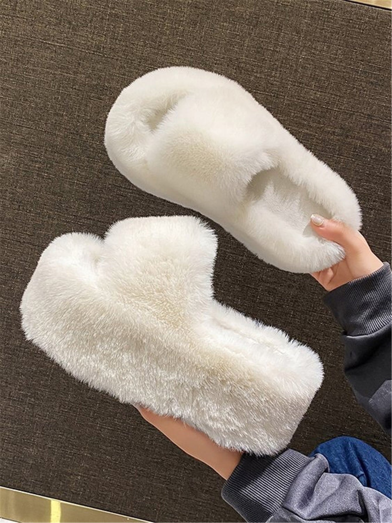 Women Minimalist Single Band Home Slippers, Fashion White Bedroom Slippers