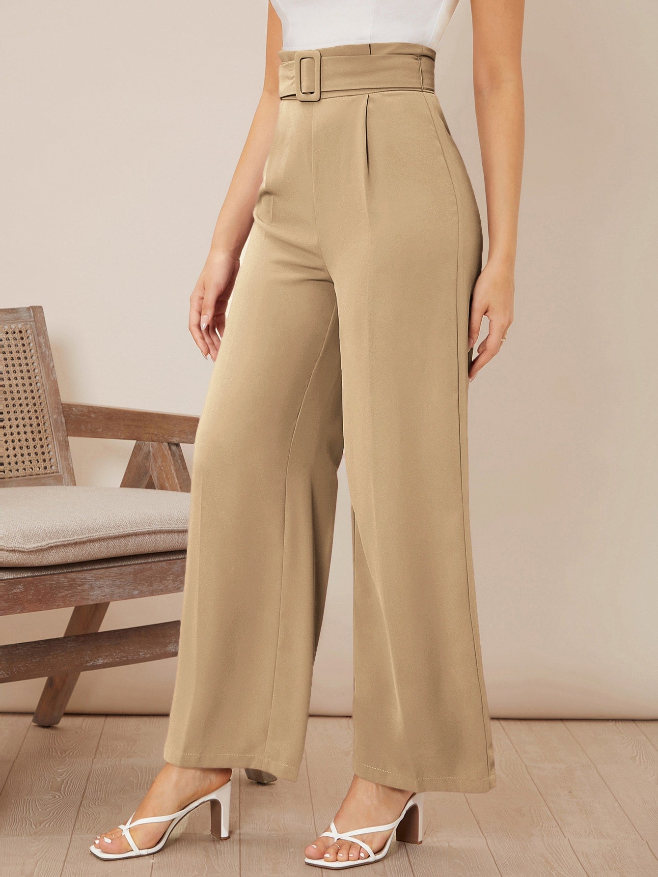 Women Commuting Solid High Waist Belted Wide Leg Pants