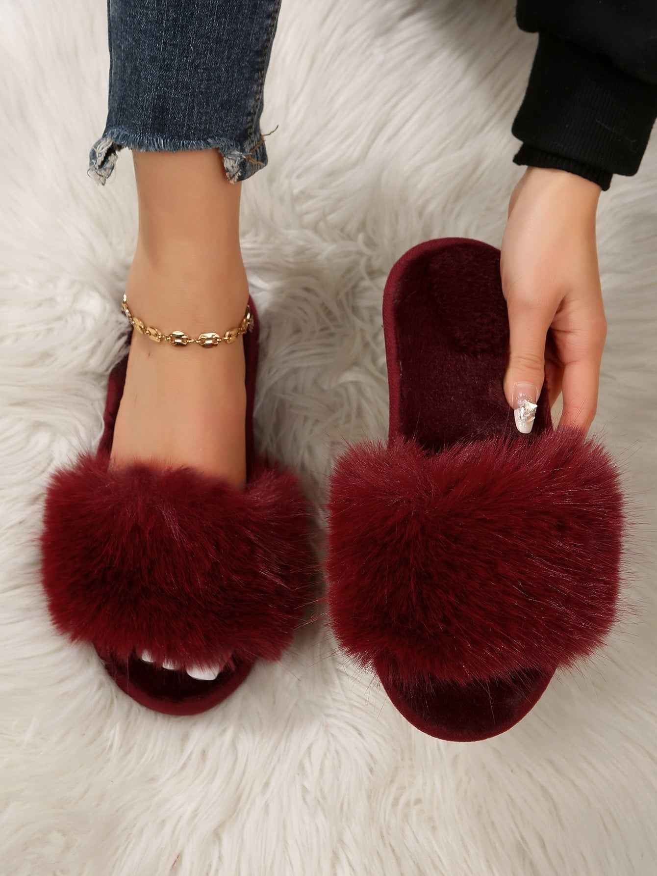 Women Fuzzy Bedroom Slippers, Fashion Home Slippers