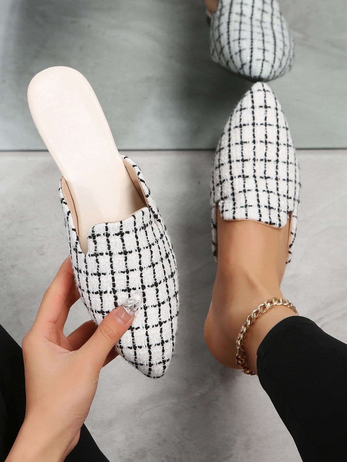 Elegant Pointed Toe Slip-On Flats