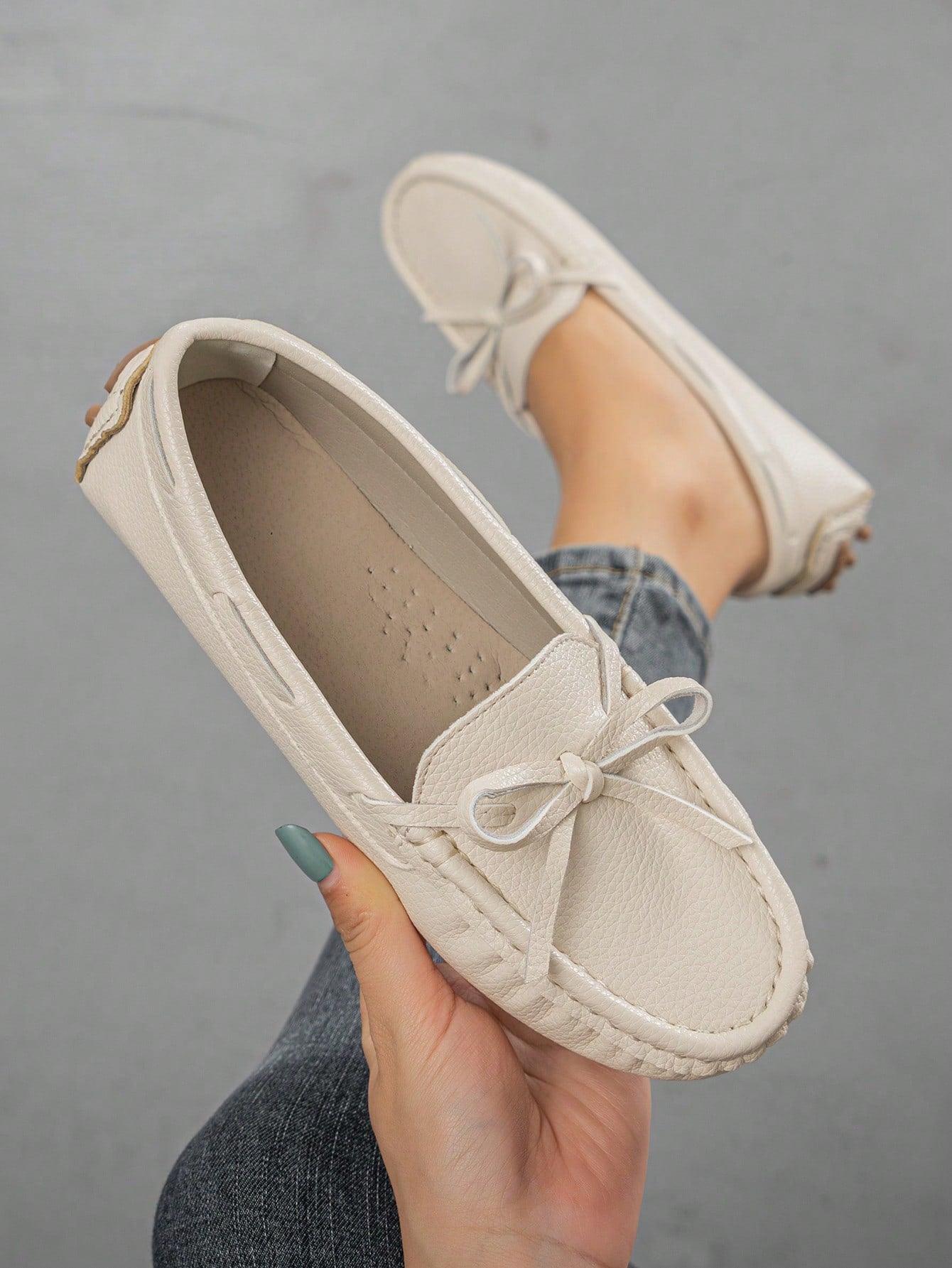 Women Bow Decor Flats, Fashion Beige Loafer Flats