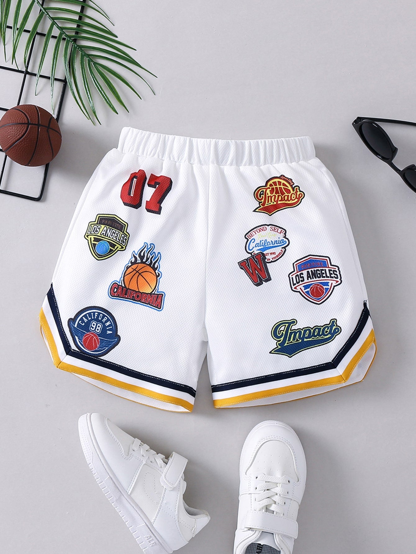 Young Boy Casual Sports Basketball-Themed Logo Printed Shorts, With Striped Woven Tape On Cuffs, Suitable For Summer And Various Occasions, Looks Handsome