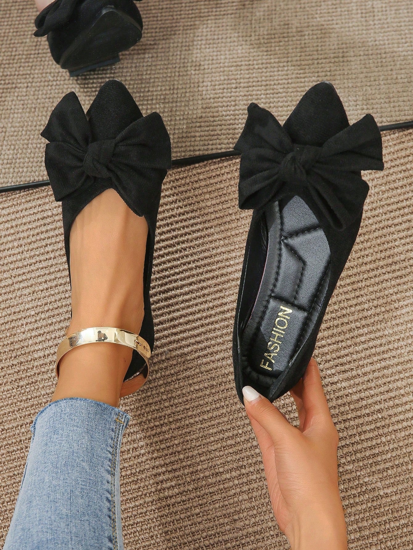 Elegant Black Flats For Women, Bow Decor Point Toe Faux Suede Ballet Flats