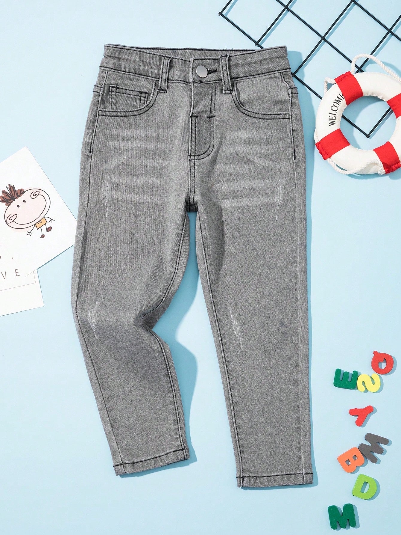 Young Boy Neutral Retro All-Match Five-Pocket Straight-Leg Jeans With Whiskering, Casual Simple College Style, Everyday Versatile Fashion Item