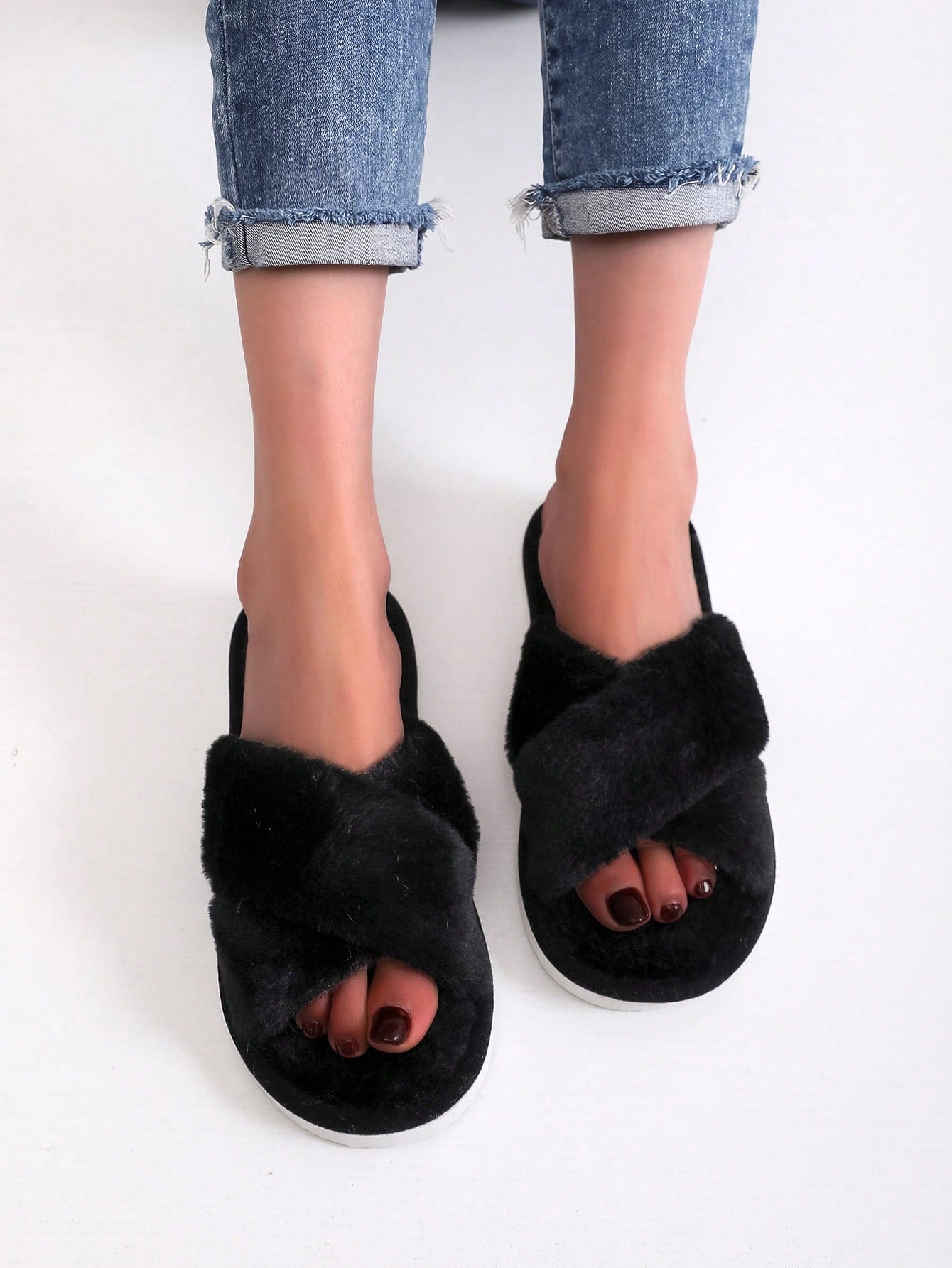 Fluffy Women's Indoor Slippers, Cross Band Fur Slides, Silent Outsole