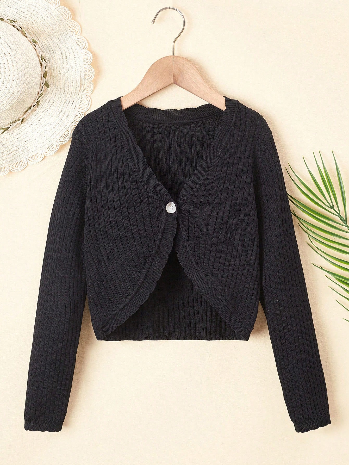 Tween Girl' (Big) Simple Black One Button Spring Cardigan