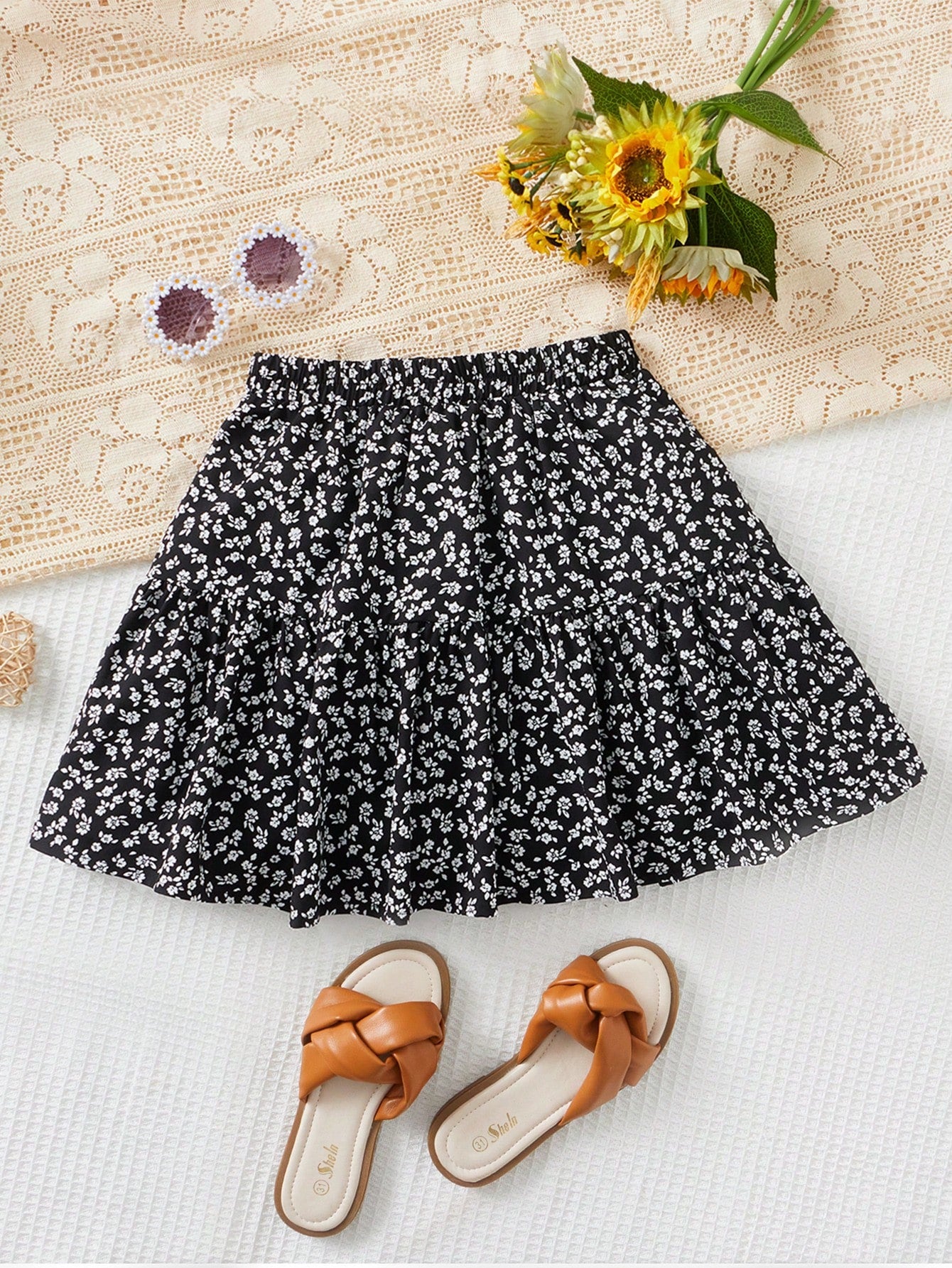 Tween Girl Ditsy Floral Print Ruffle Hem Skirt