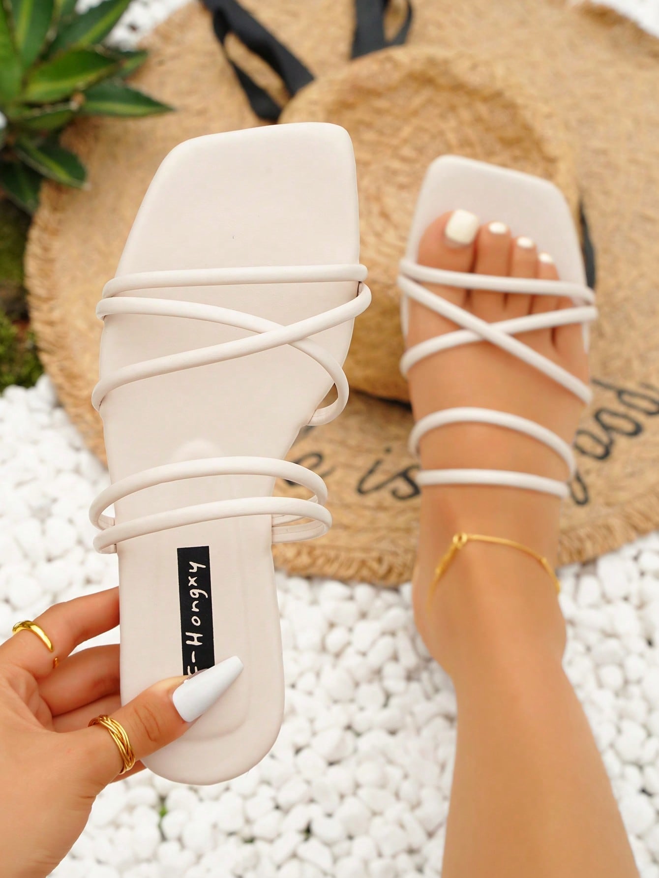 Women Criss Cross Slide Sandals, Fashionable Green Flat Sandals