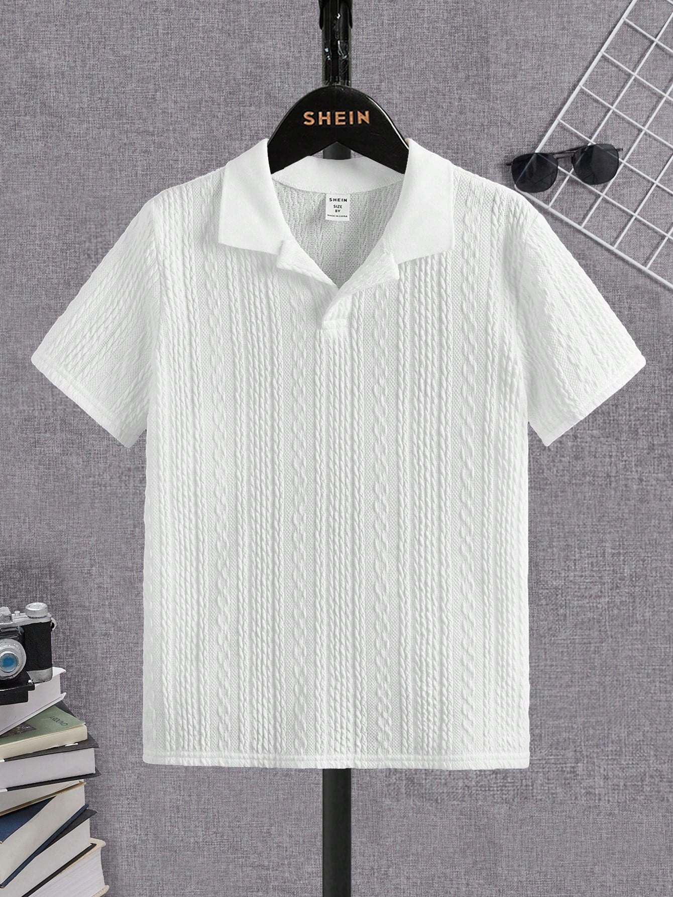 Tween Boys' Solid Color Textured Collar Polo Shirt