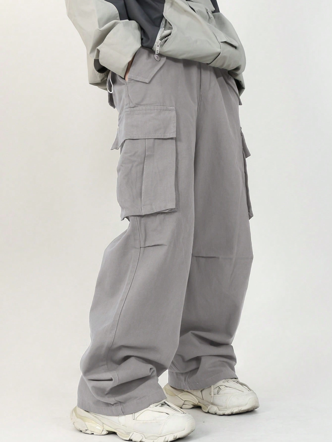 Loose Fit Men's Cargo Pants With Flap Pockets, Side Drawstring Waist