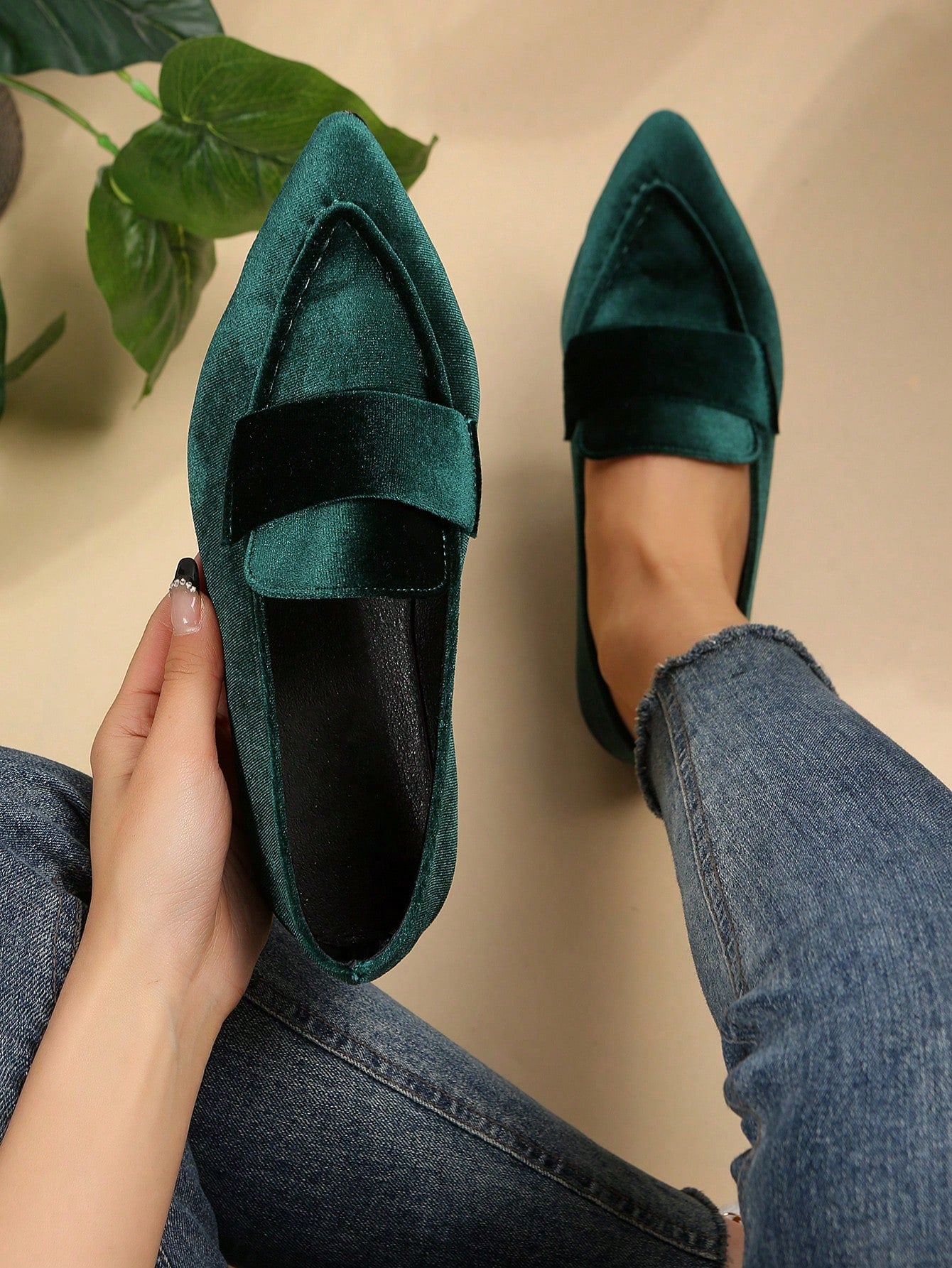 Fashionable Flat Loafers For Women, Faux Suede Slip-on Flats