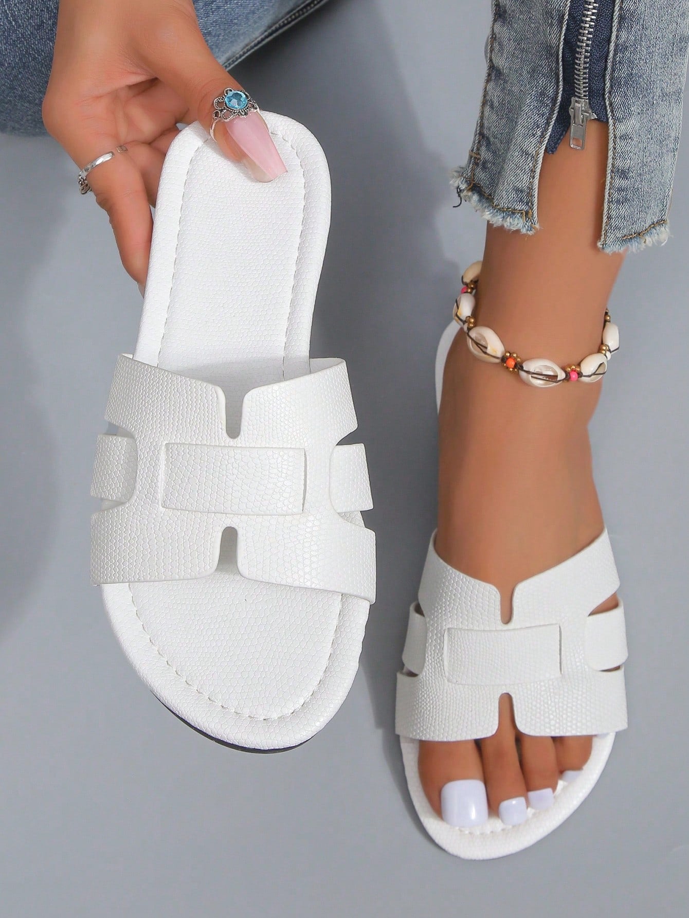 Women Cut Out Slide Sandals, Funky Summer Flat Sandals