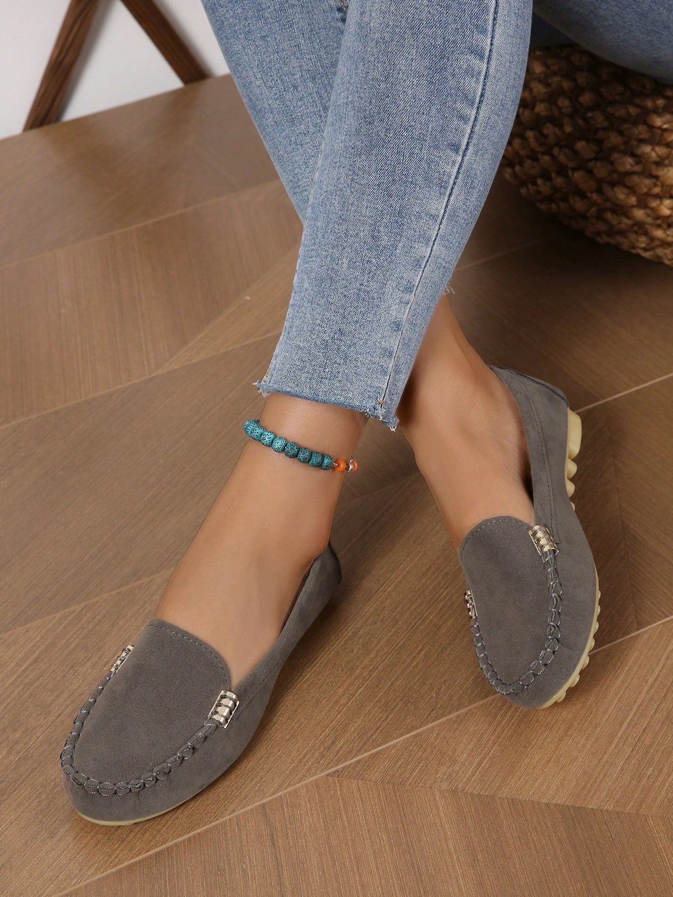 2024 New Style Women's Loafers, Low-Cut Driving Shoes, Flat Mom Shoes, Large Size Suede Casual Singles Shoes