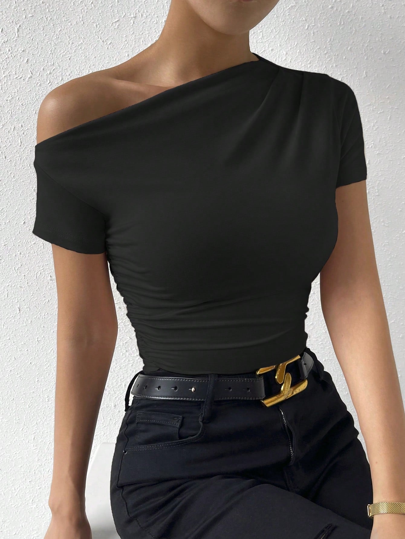 Raffinéa Solid Ruched Asymmetrical Neck Tee