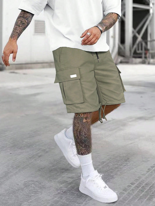 Men Flap Pocket Drawstring Waist Cargo Shorts