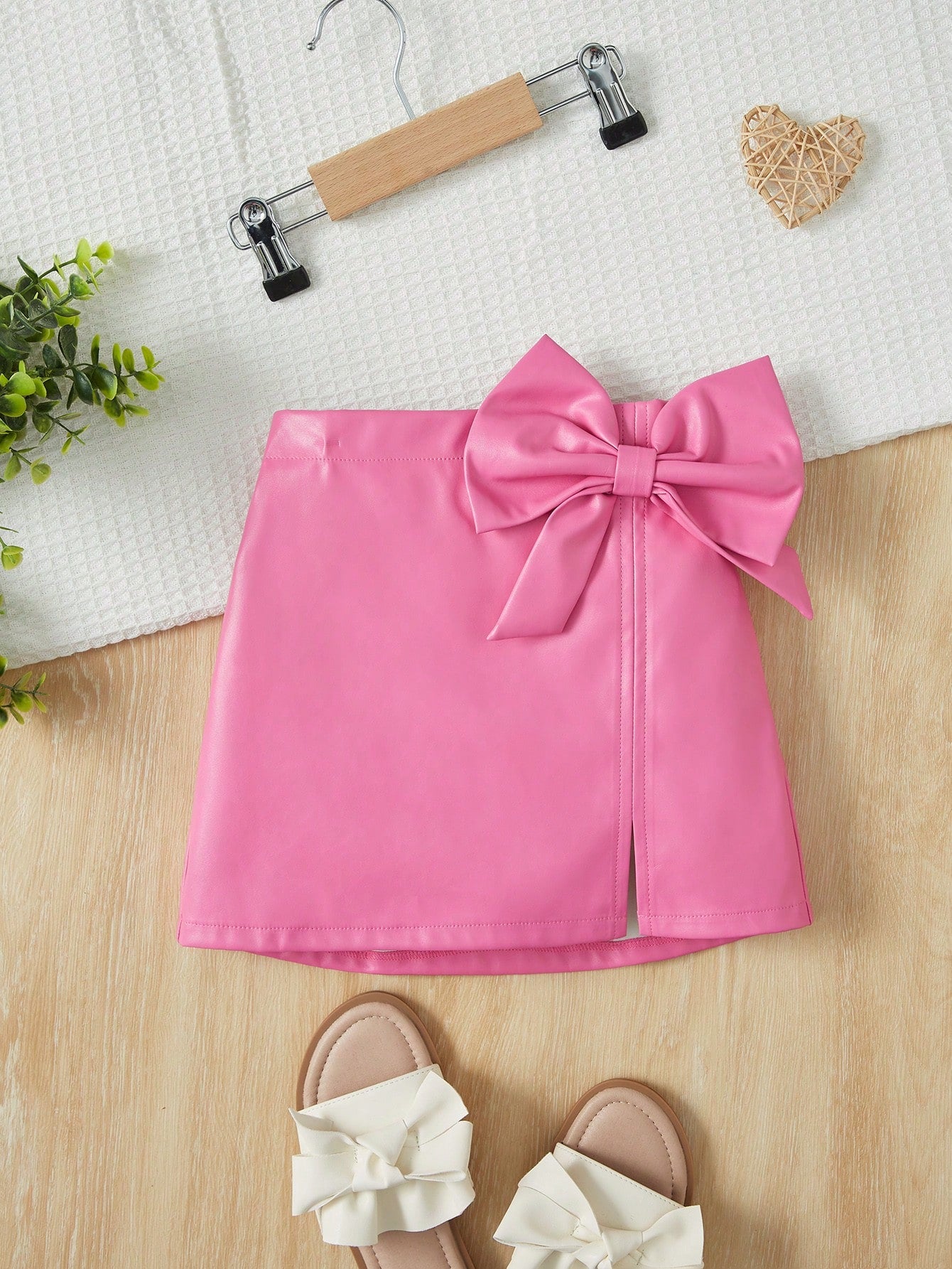 Young Girl Comfortable Solid Color Pu Skirt With Bow Decoration For Casual Occasions