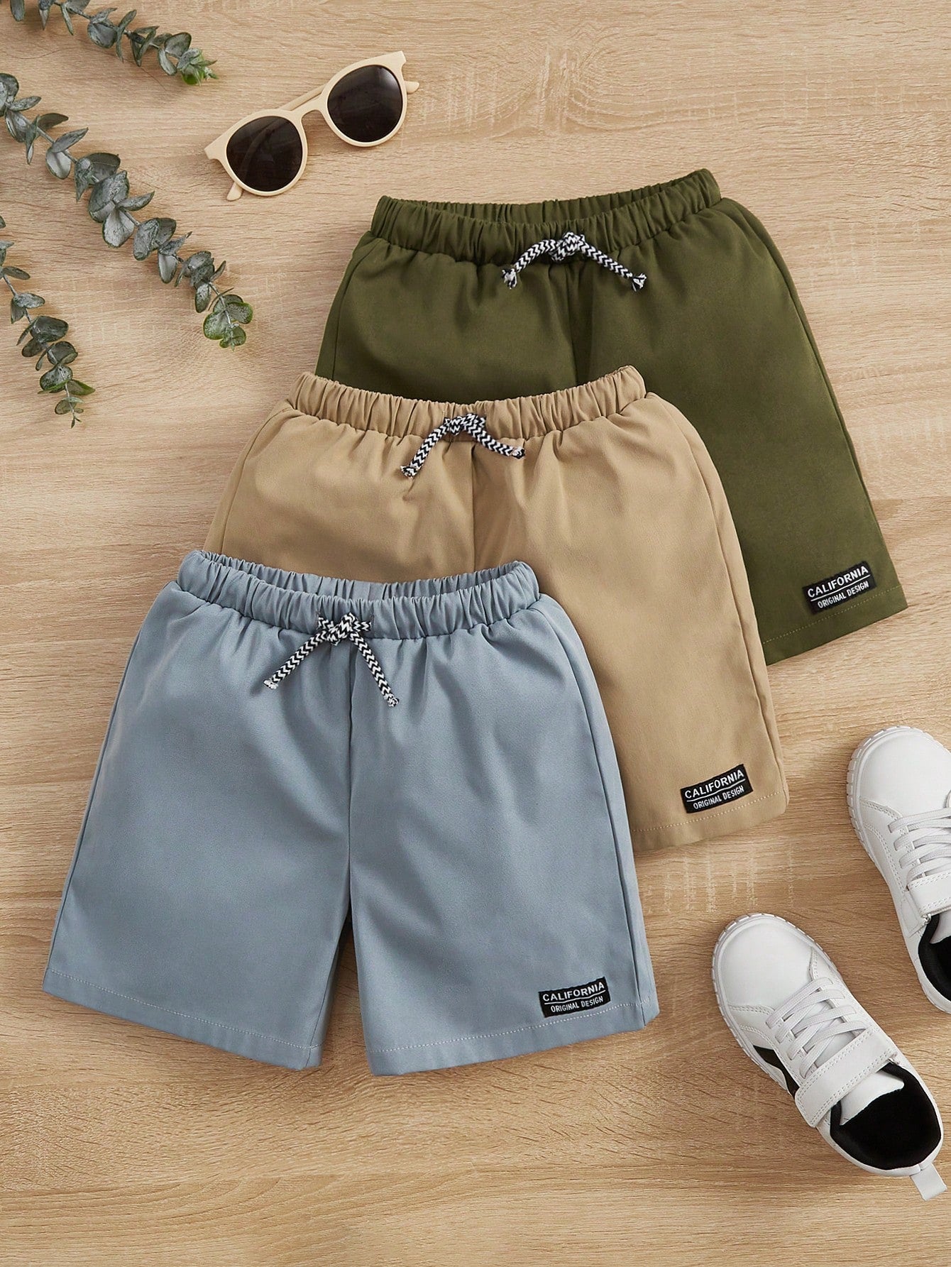 Young Boy 3pcs Letter Patched Detail Drawstring Waist Shorts