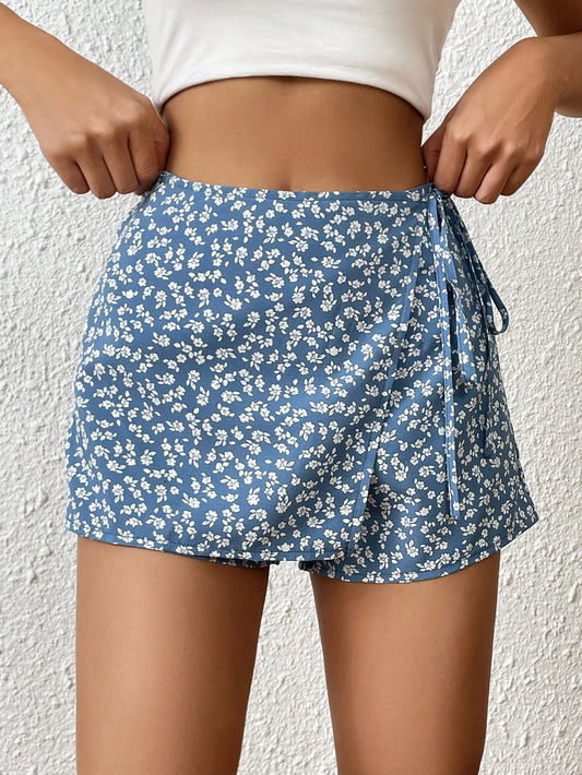 Ditsy Floral Print Knot Side Wrap Skort