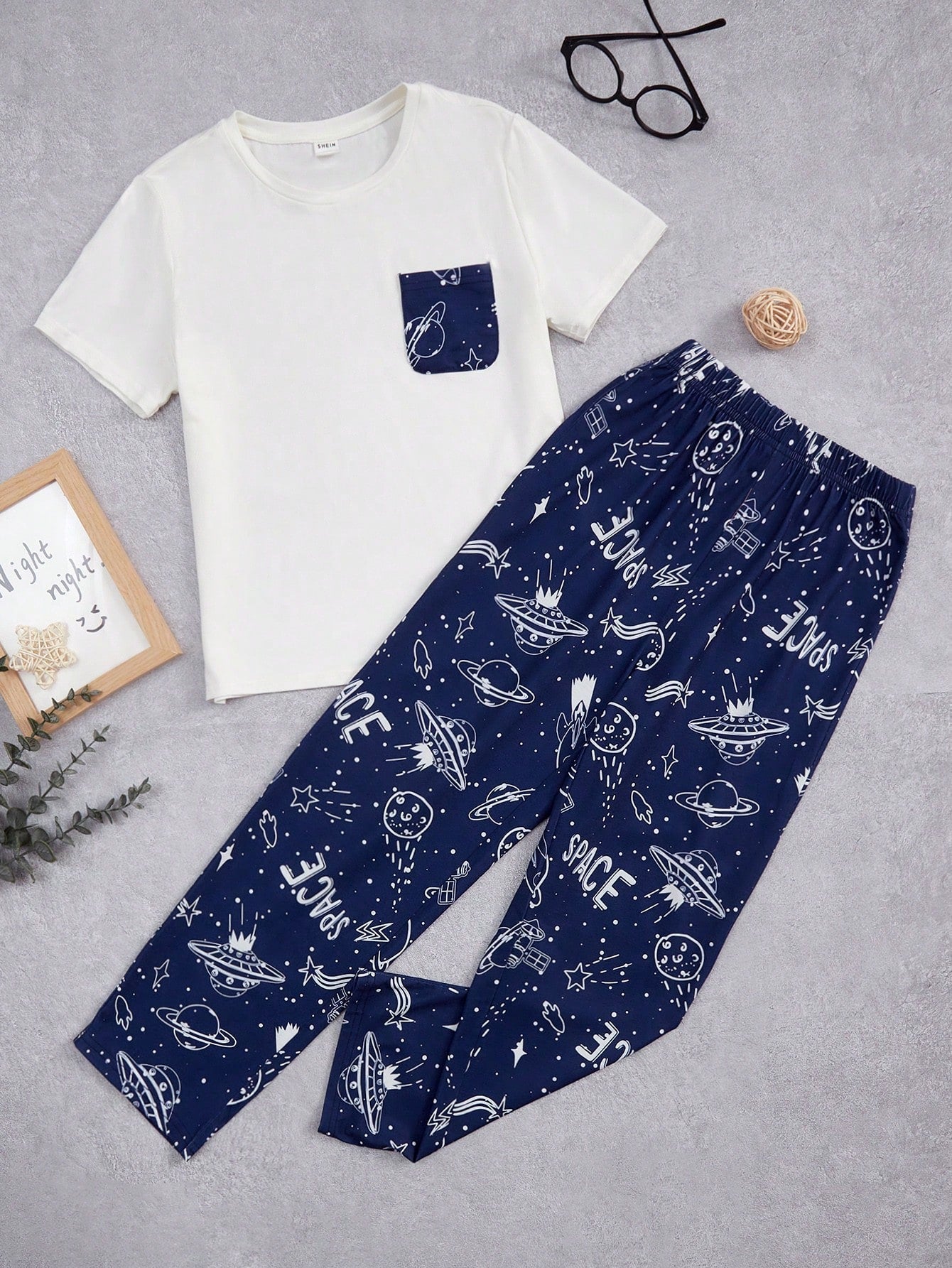 Tween Boy Flame Retardant Casual Printed Short-Sleeve Tee With Pocket And Printed Straight-Leg Long Pants Pajama Set