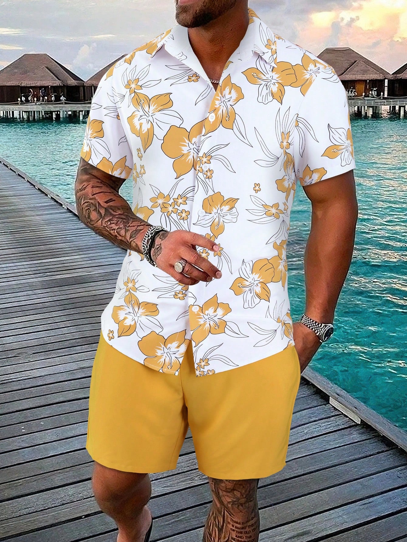 Men Floral Print Shirt & Drawstring Waist Shorts Without Tee