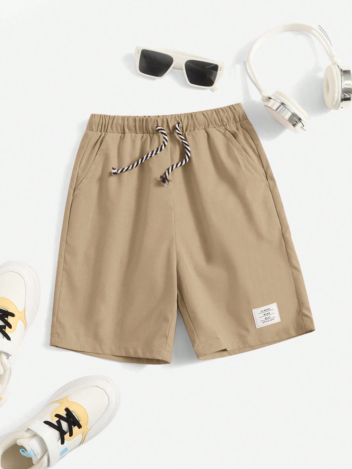 Tween Boy Letter Patched Shorts