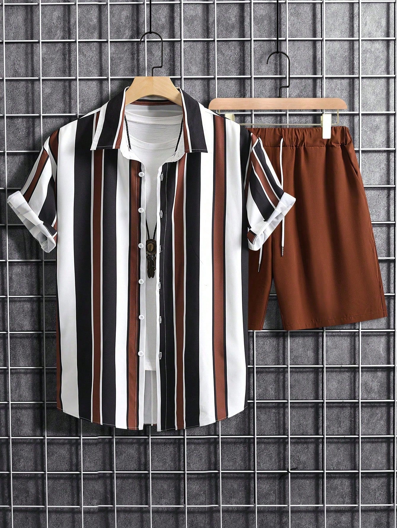 Men Plus Striped Shirt & Drawstring Waist Shorts Without Tee