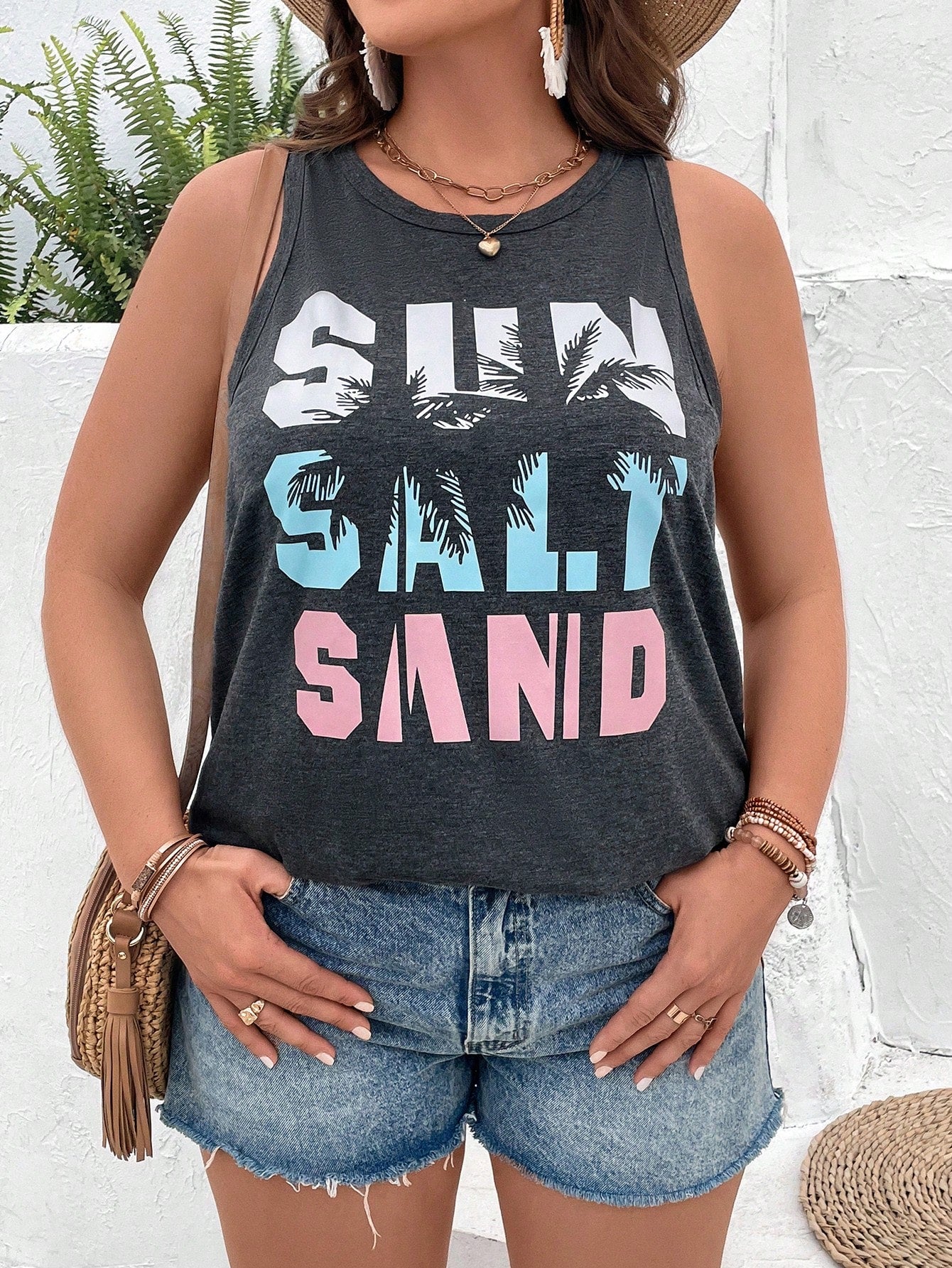 Plus Tropical & Letter Graphic Tank Top