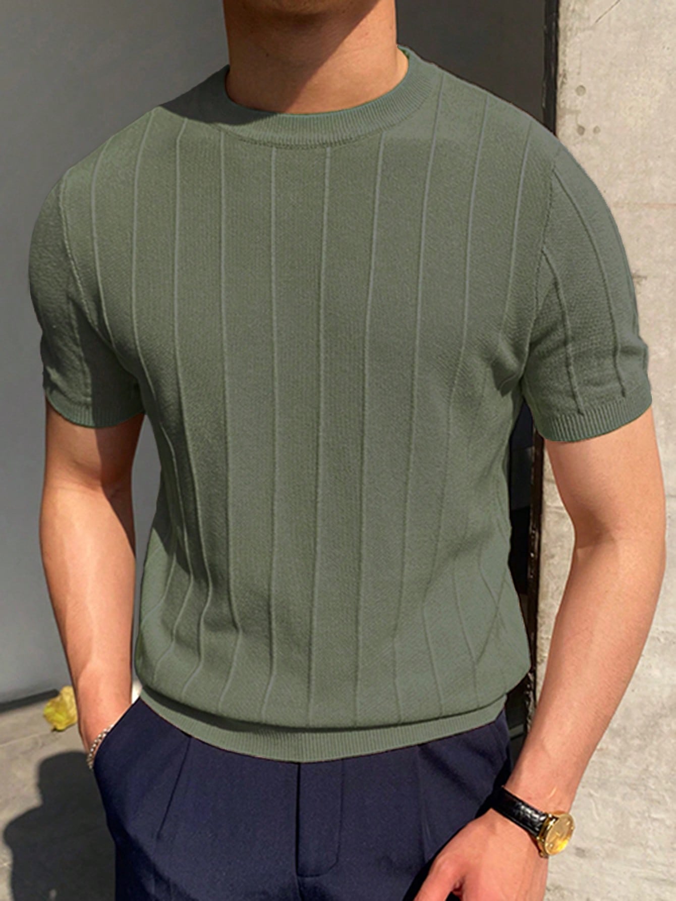 Men Solid Knit Top