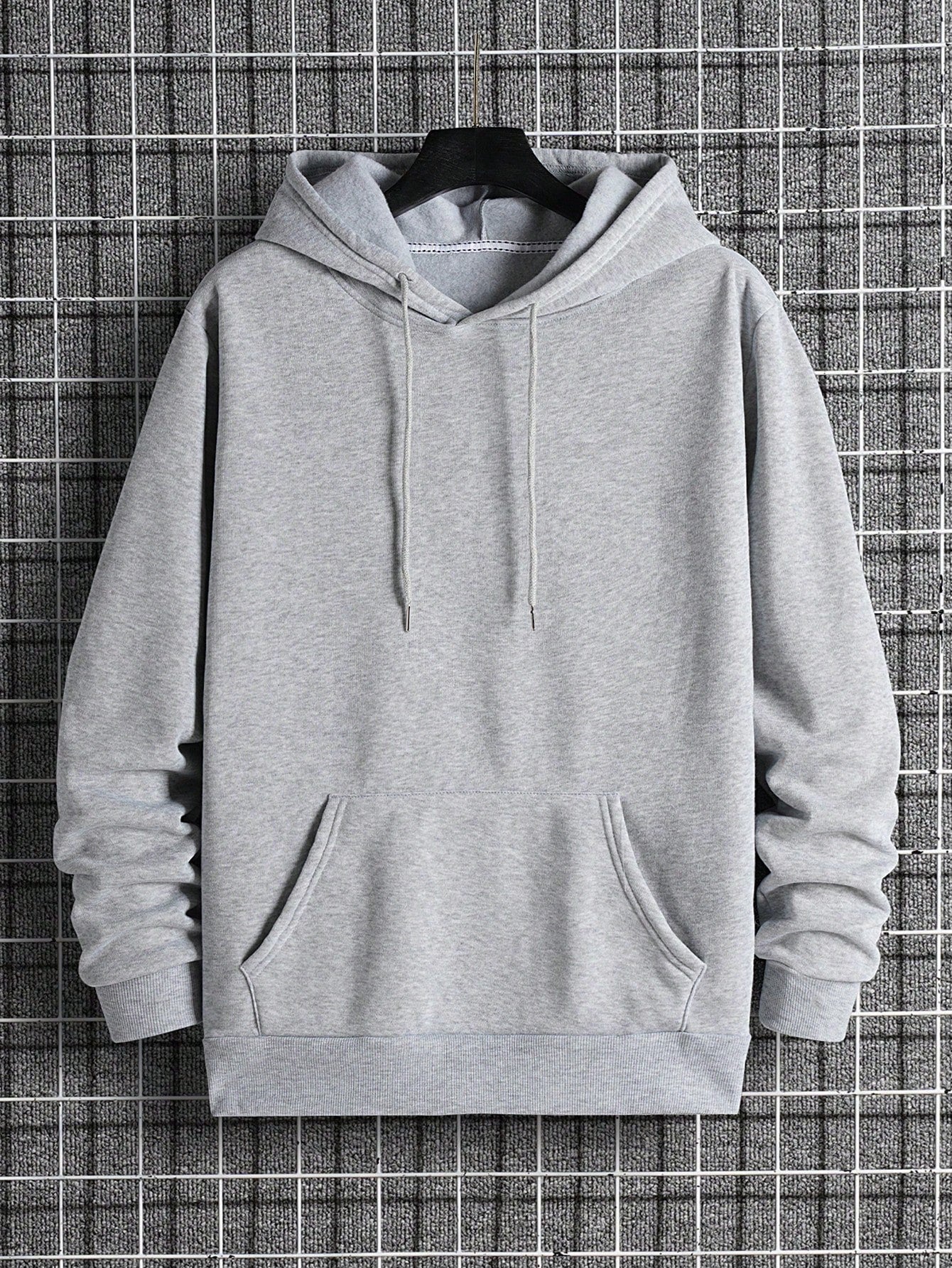 Men Solid Drawstring Thermal Lined Kangaroo Pocket Hoodie