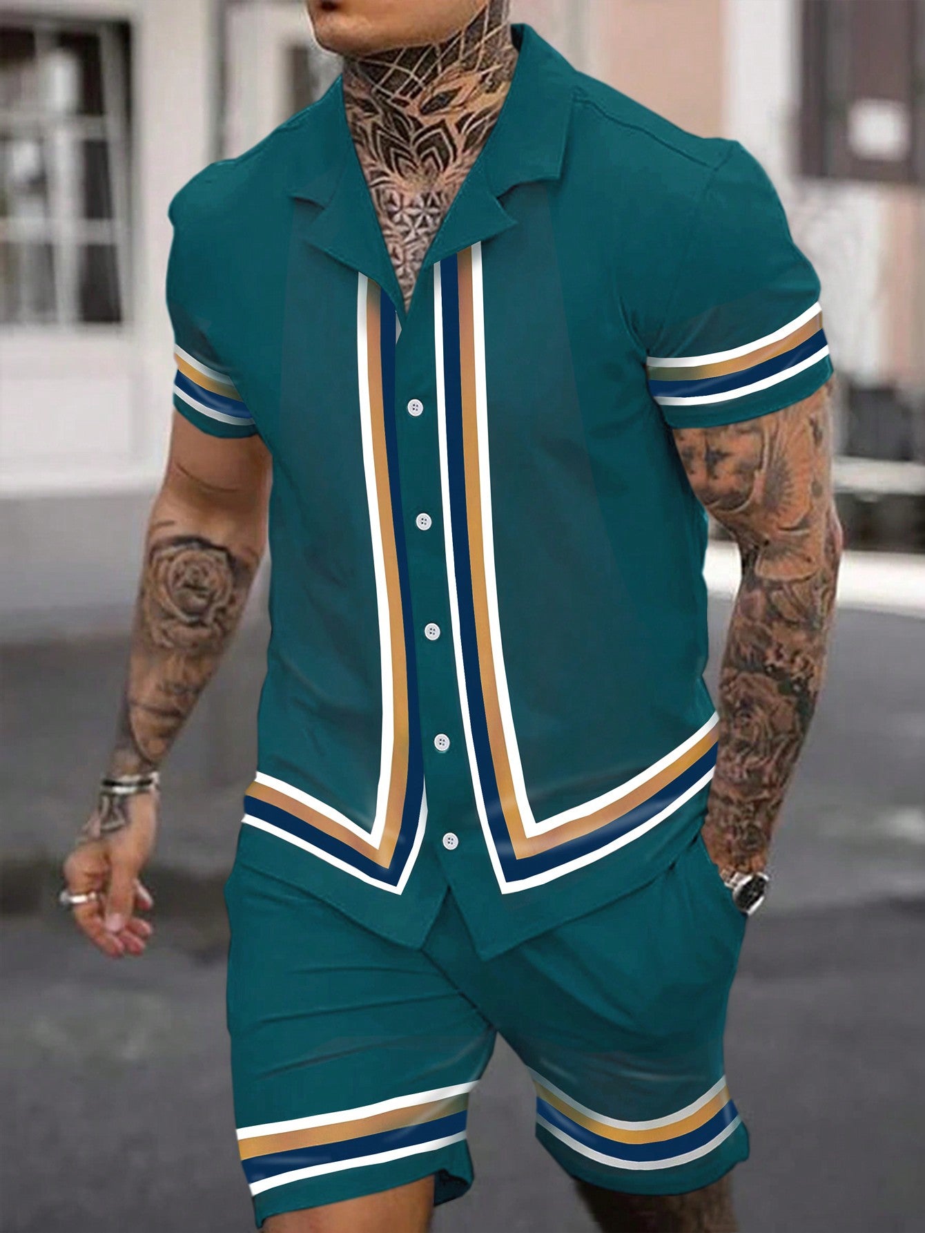 Men Striped Trim Shirt & Drawstring Waist Shorts