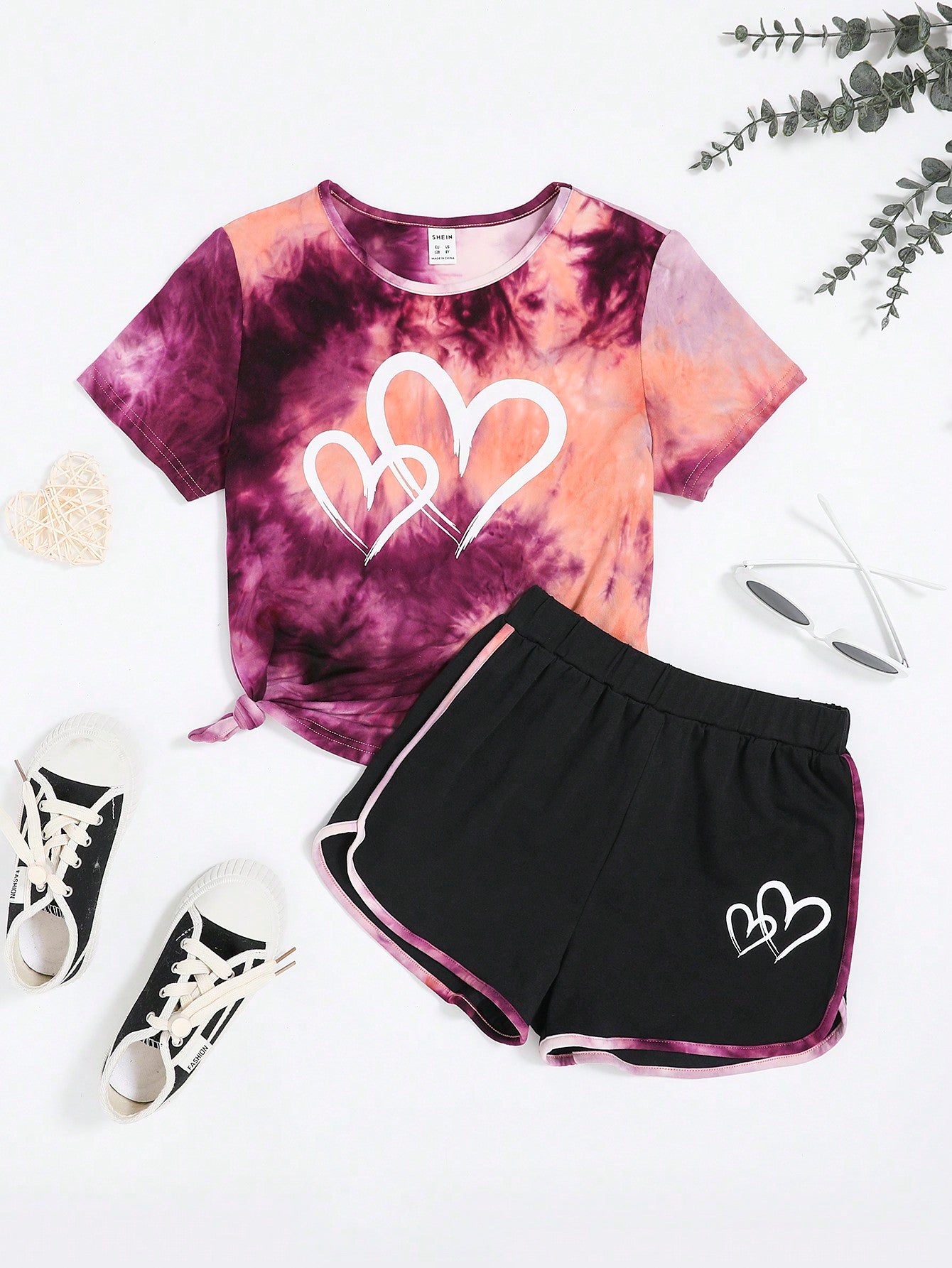 Tween Girl's Knitted Tie-Dye Heart Printed T-Shirt + Color-Block Shorts Vacation Casual Sets