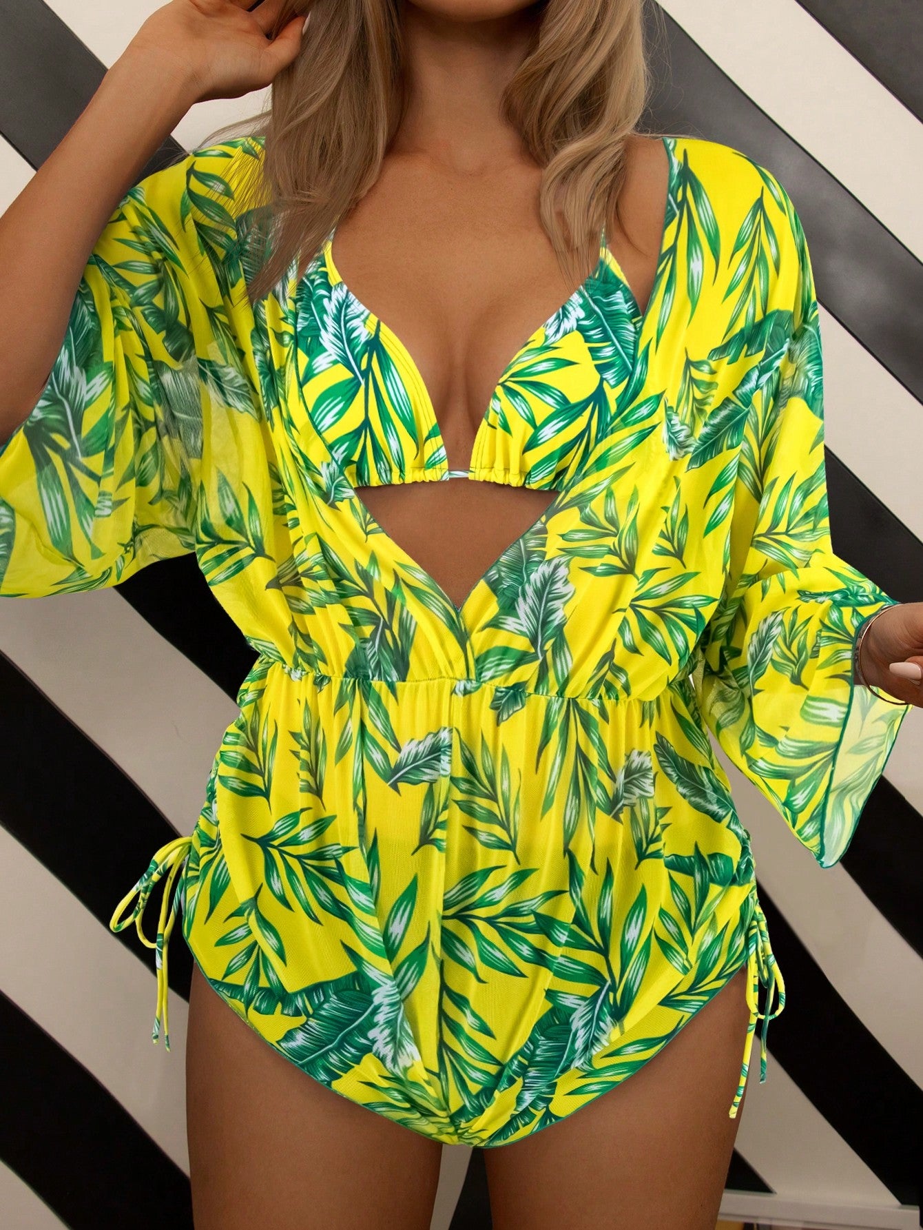 3pcs Random Tropical Print Halter Bikini Set With Drawstring Cover Up, Ideal For Vacation,Summer Beach