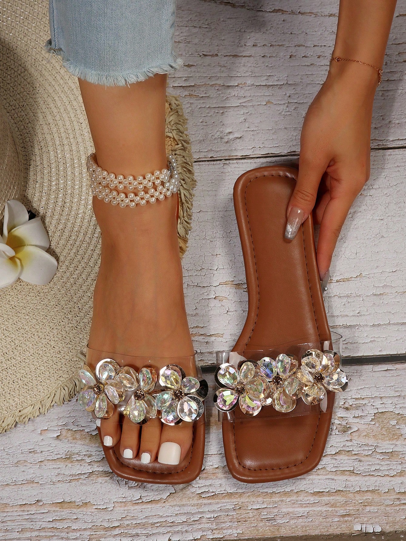 Women Rhinestone & Flower Decor Clear Strap Slide Sandals, PVC Fashion Sandals