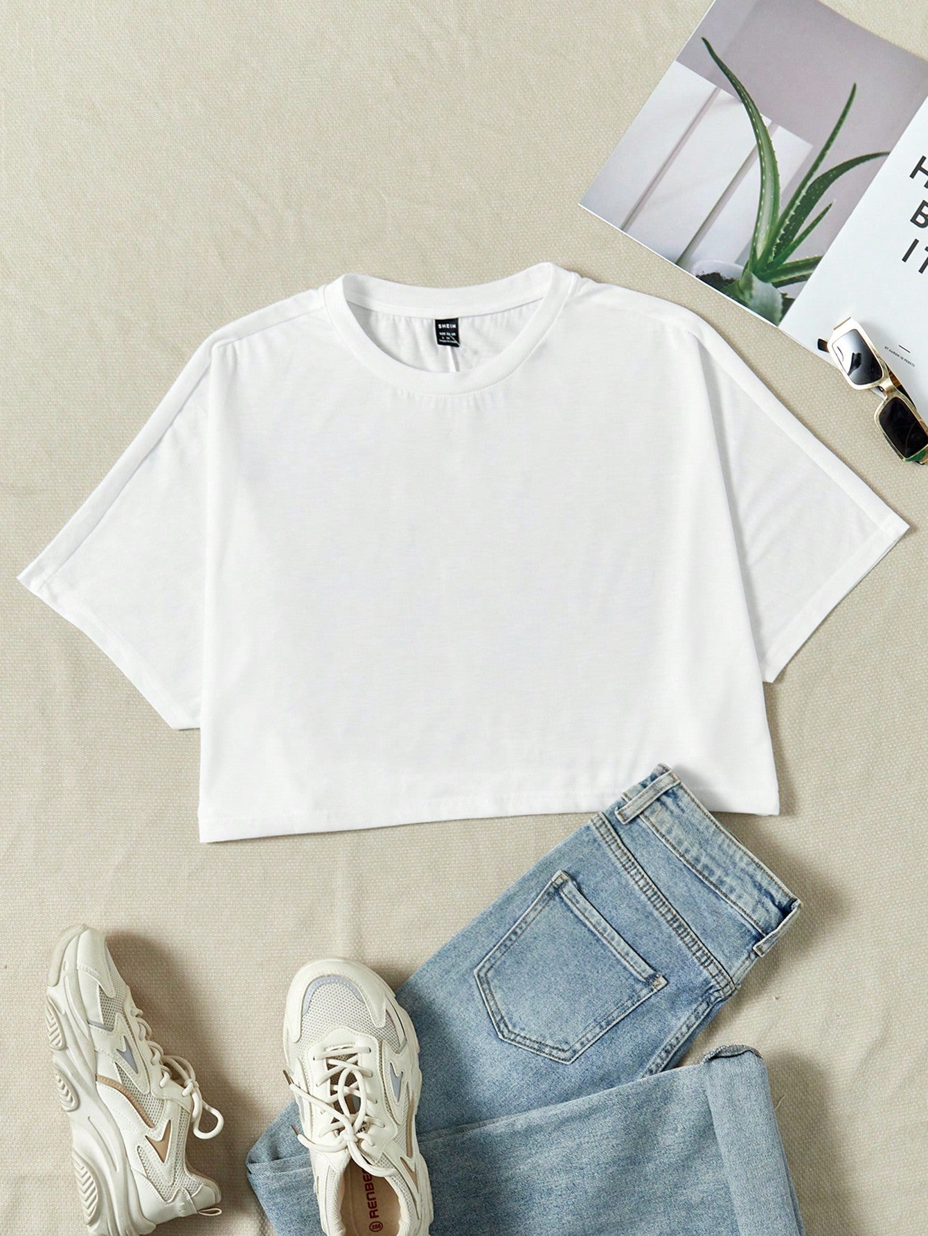 Solid Batwing Sleeve Crop Tee