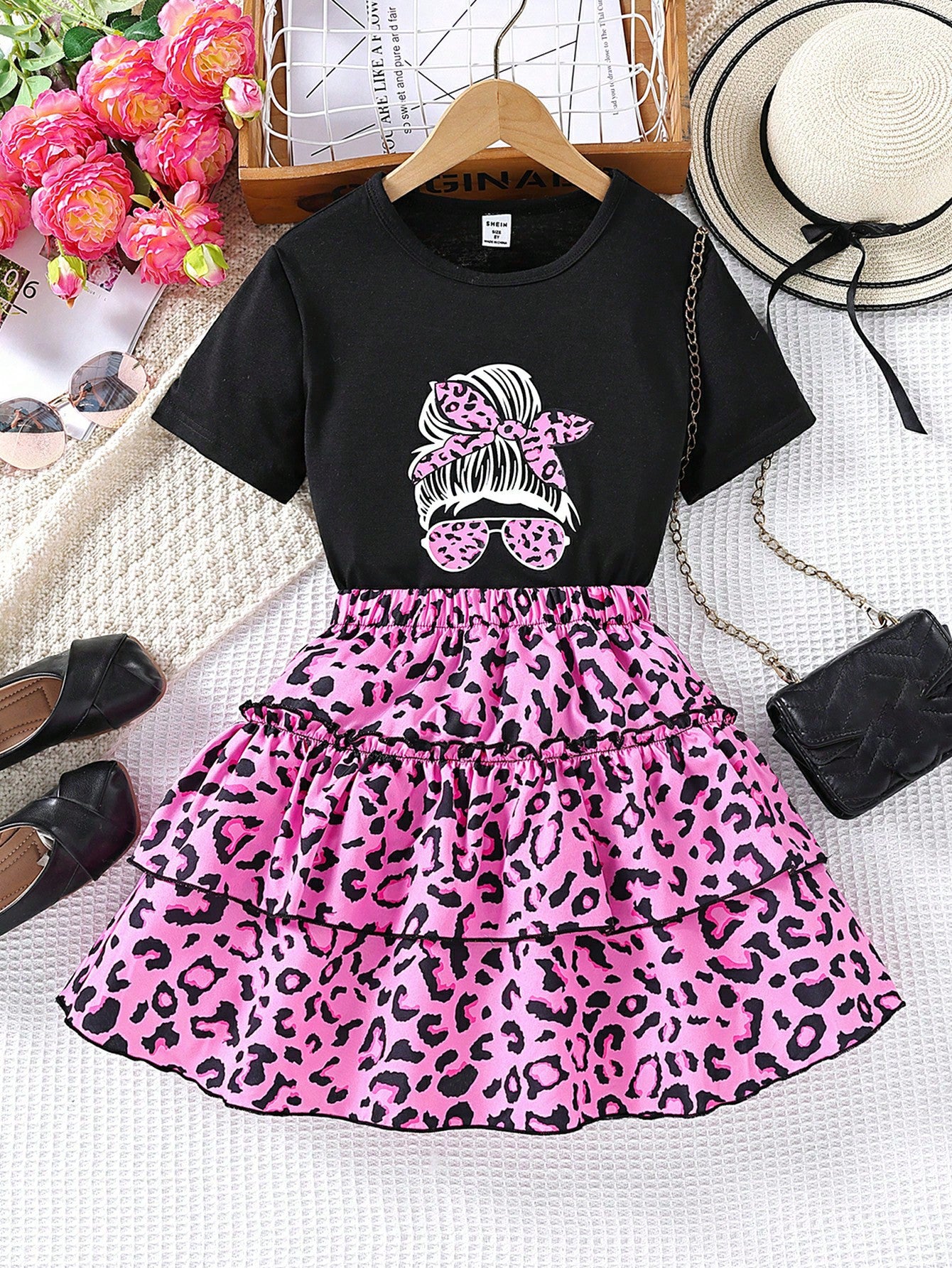 Tween Girl Figure Graphic Tee & Leopard Print Layer Hem Skirt