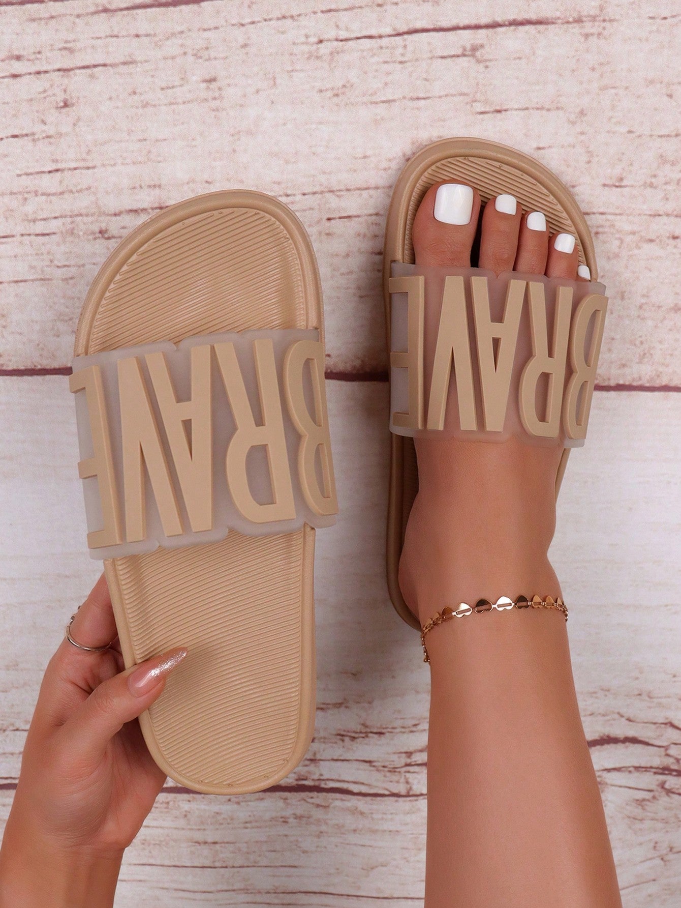 Women's Fashionable Embellished Pillow Slides, Slip-On Lightweight Flat Pvc Slides, Non-Slip Summer Beach Slides