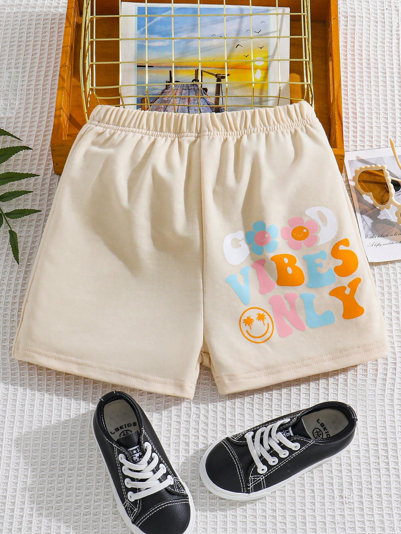 Tween Girl Letter & Cartoon Graphic Shorts