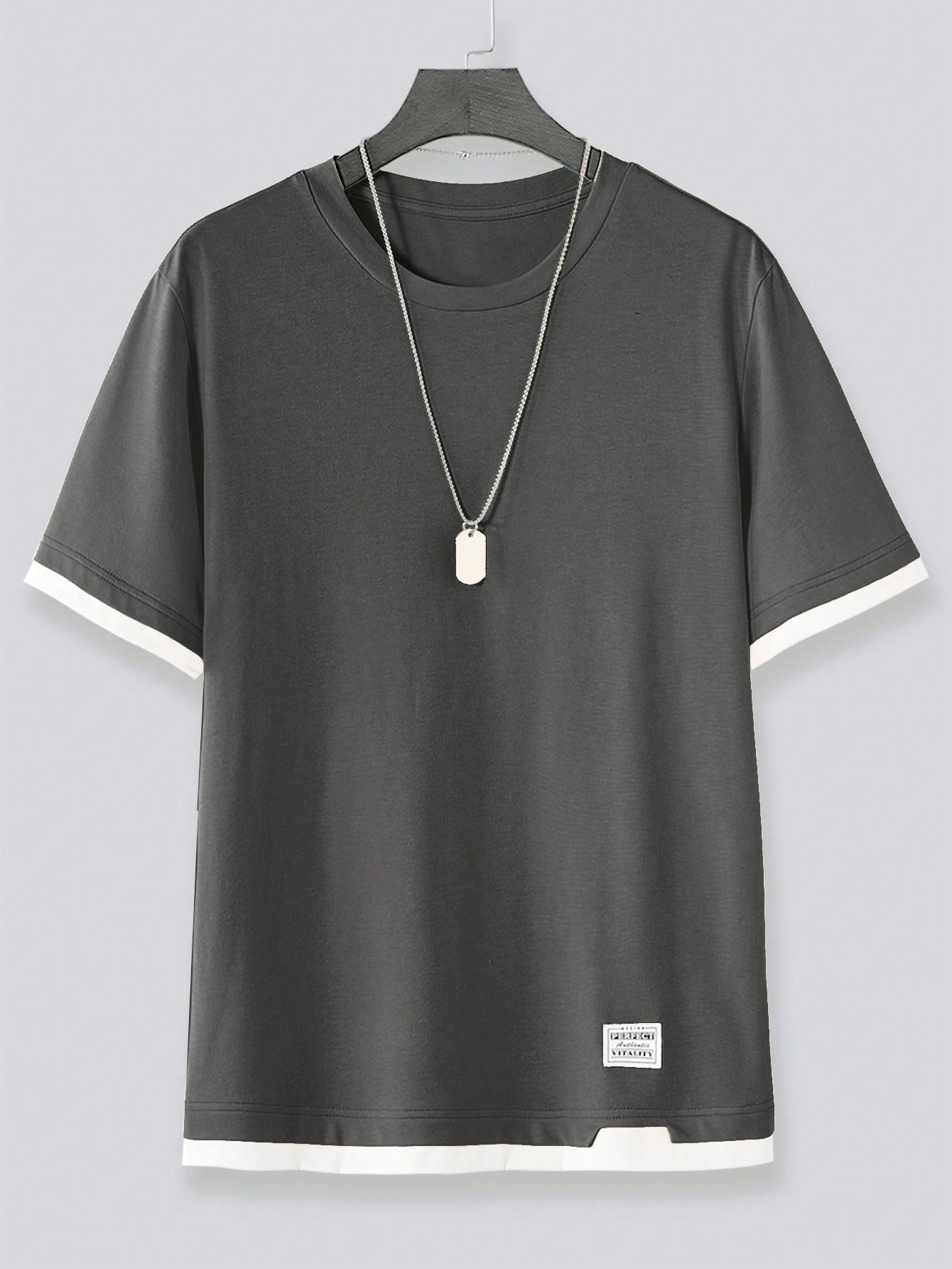 Men Plus Letter Patched Contrast Trim Tee Without Necklace