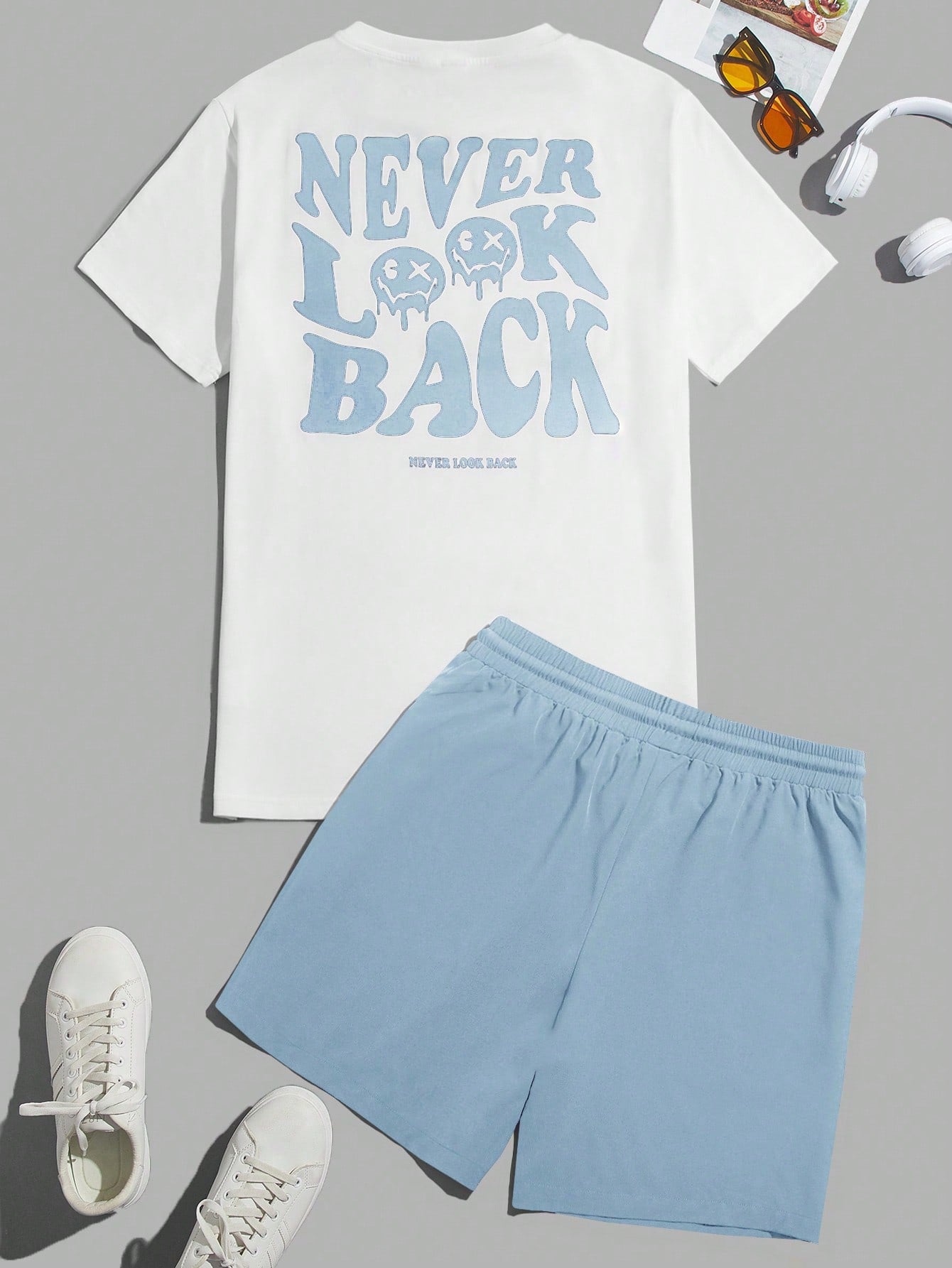 Men Slogan & Cartoon Graphic Tee & Drawstring Waist Shorts