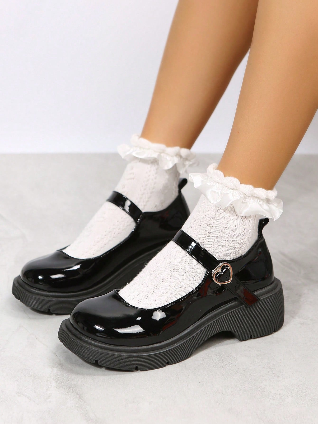 Young Women's Fashionable & Comfortable Casual Black Heart Buckle Jk Style Loafers With Wedge Heel & Thick Sole