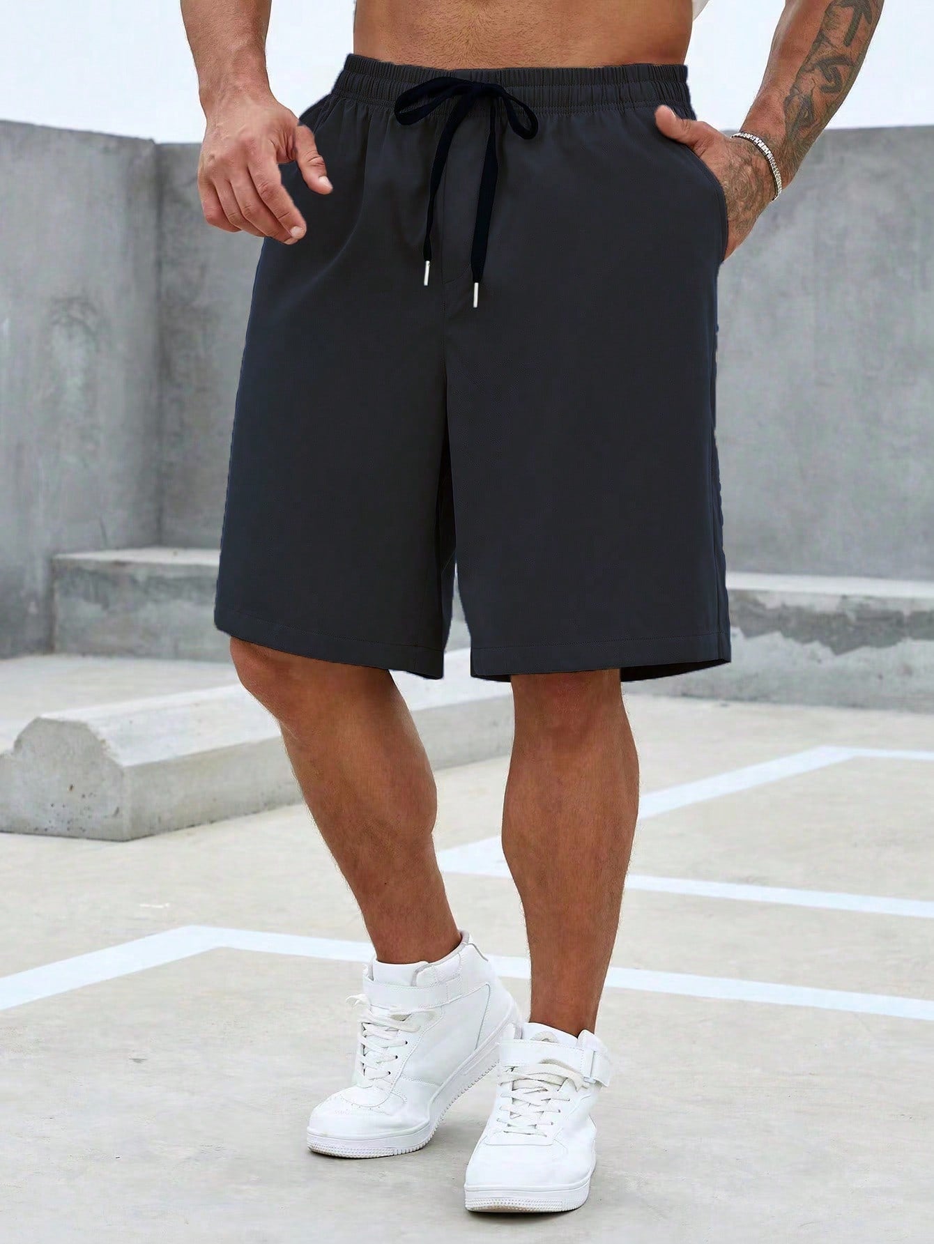 Loose Fit Men Plus Size Shorts With Drawstring Waist And Slant Pockets