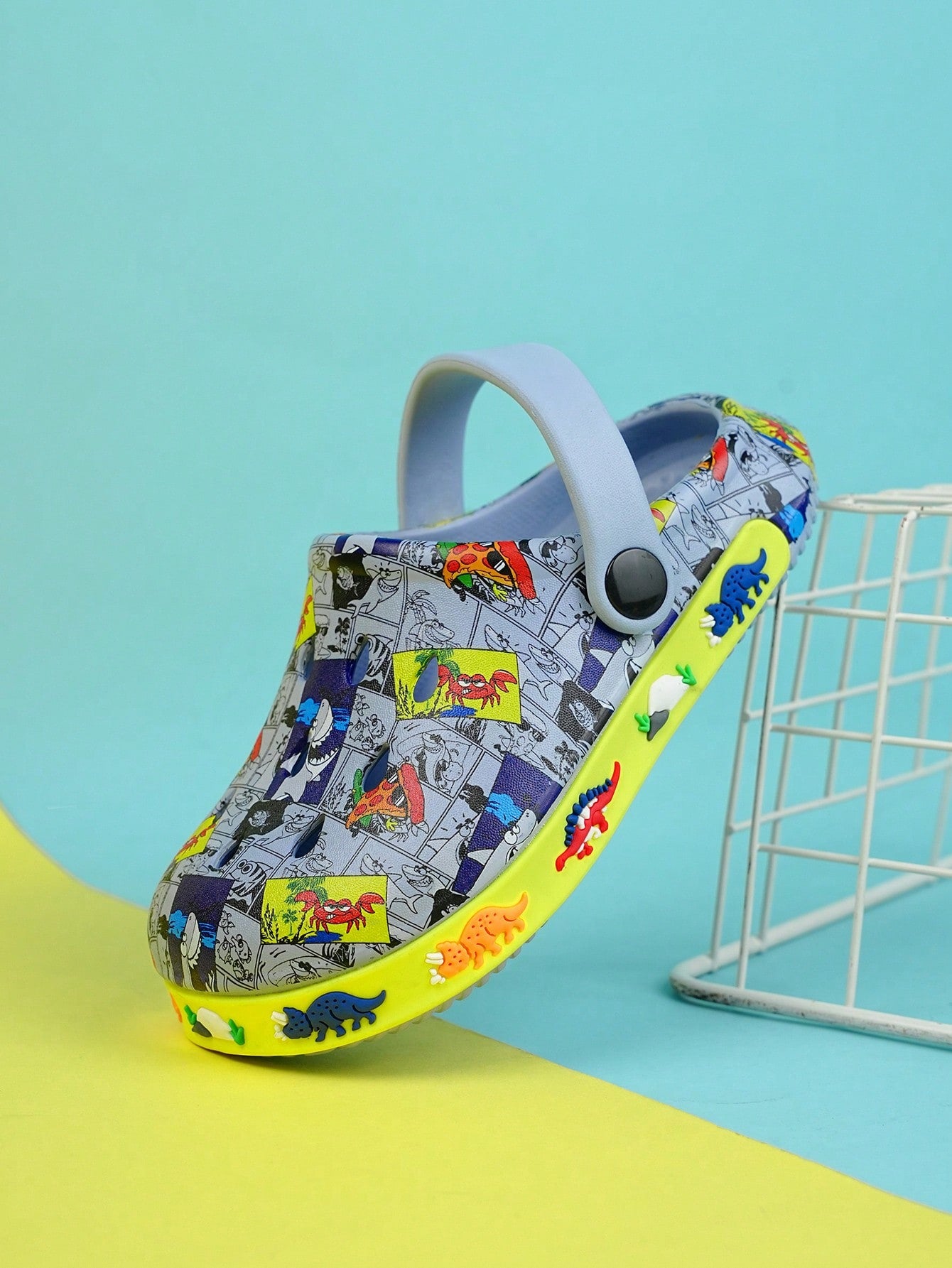 Boys Comic Pattern Hollow Out Vented Clogs For Summer