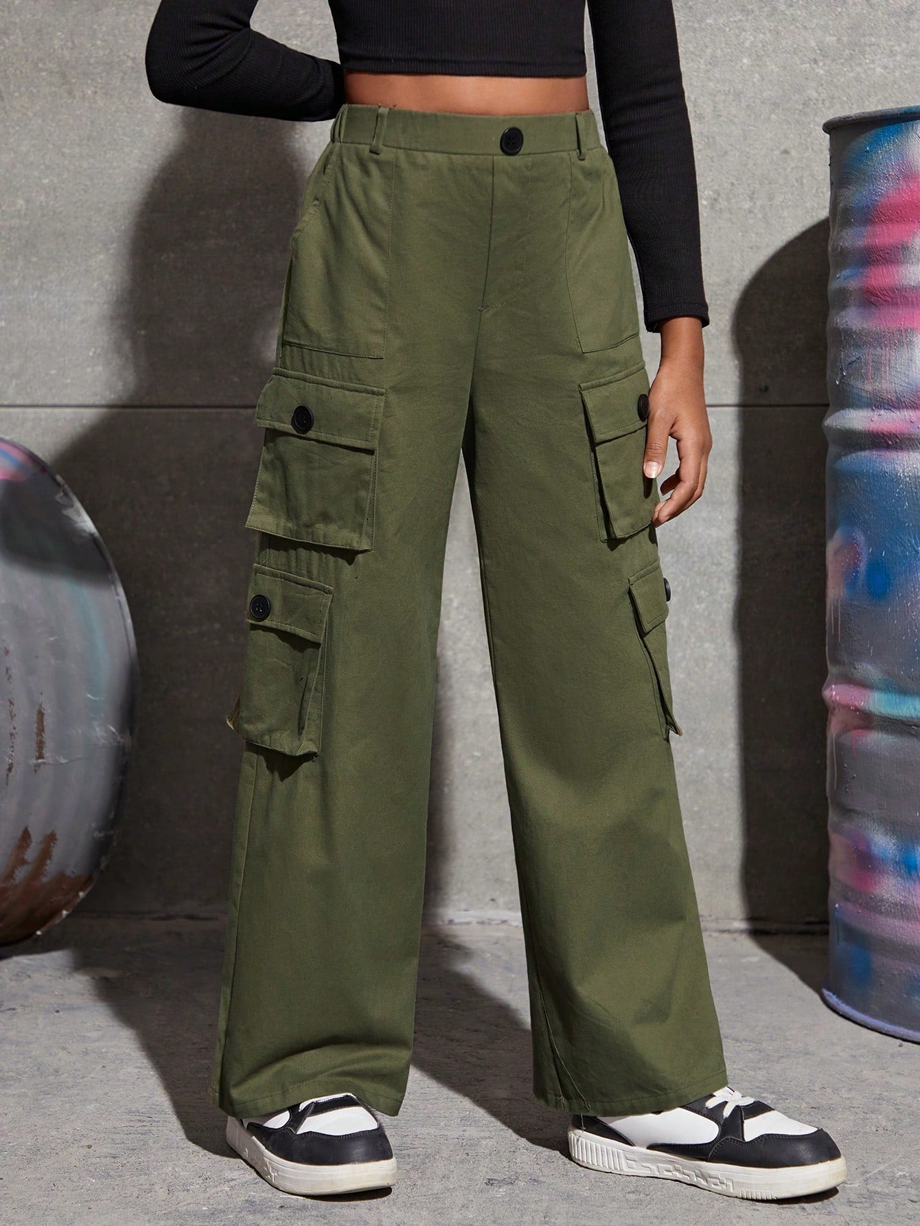 Tween Girl Sporty & Casual Woven Green Cargo Pants