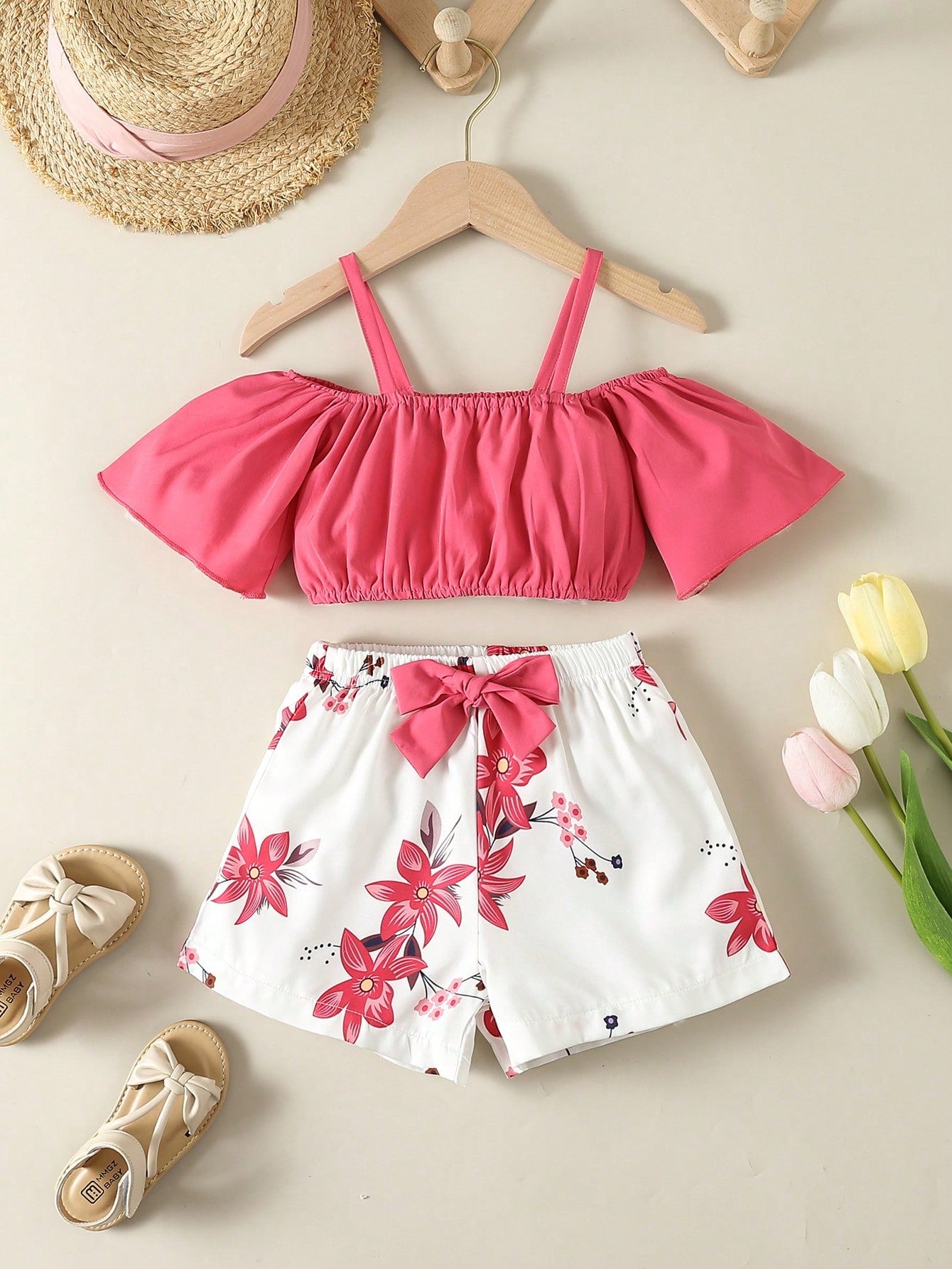 Young Girl Solid Color Top Matched With Printed Shorts Casual Vacation 2-Piece Set For Spring/Summer